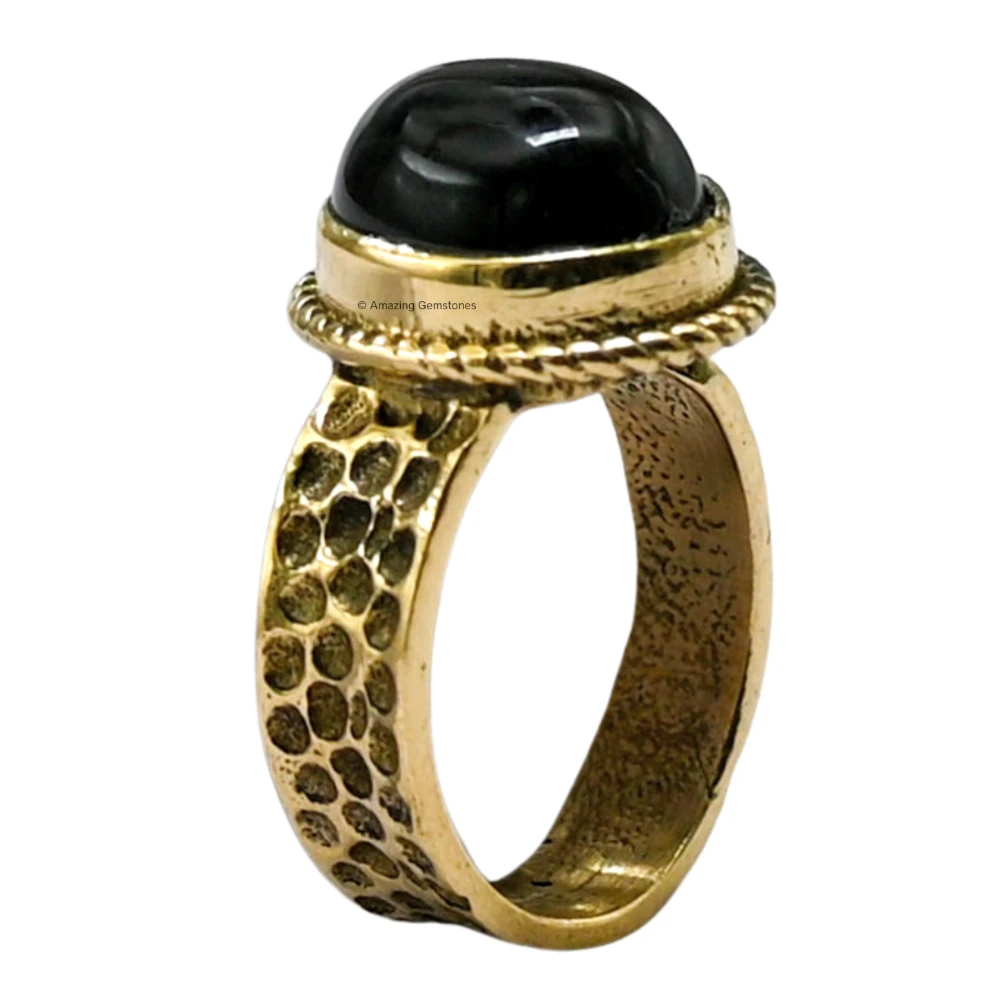 Black Onyx Crystal Ring (Gold)