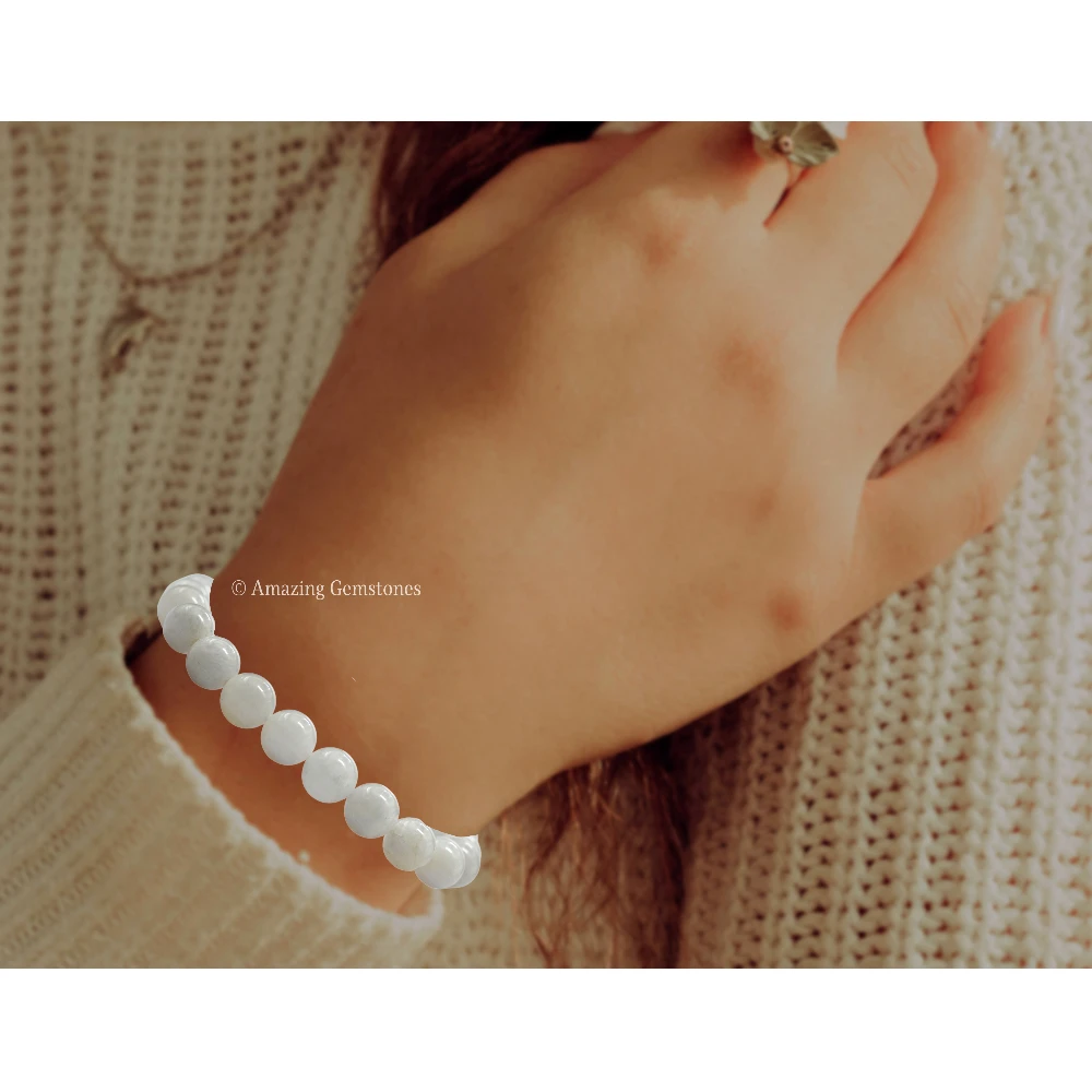 White Moonstone Bracelet (Strechable)