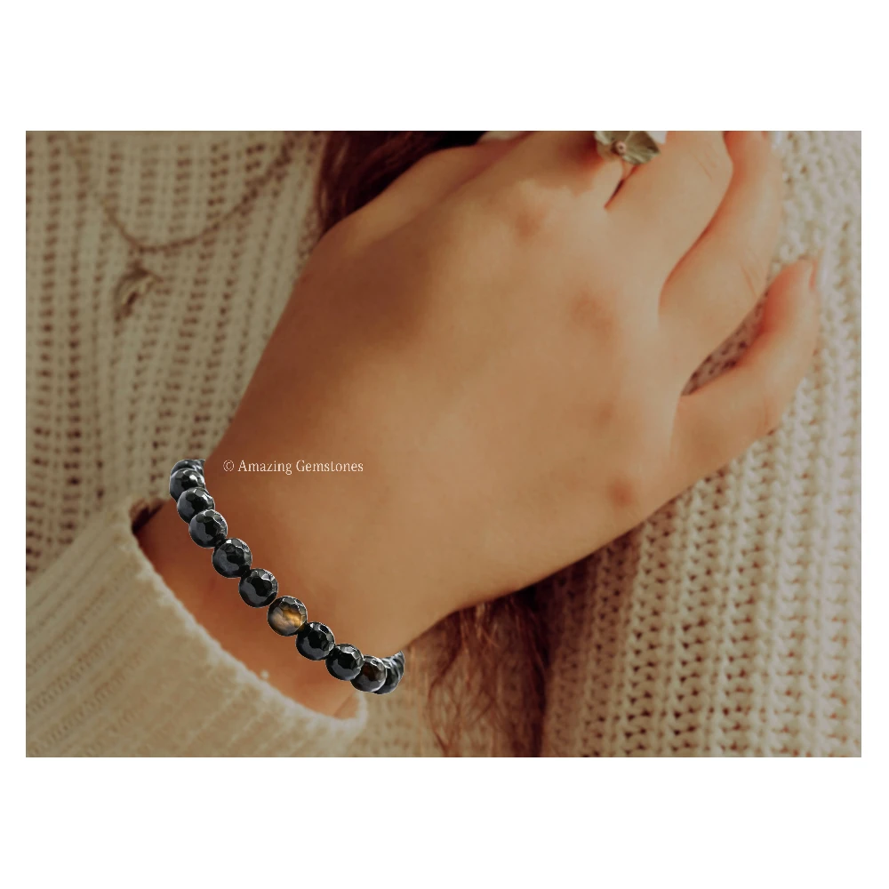 Black Bended Bracelet (Faceted) (Stretchable)