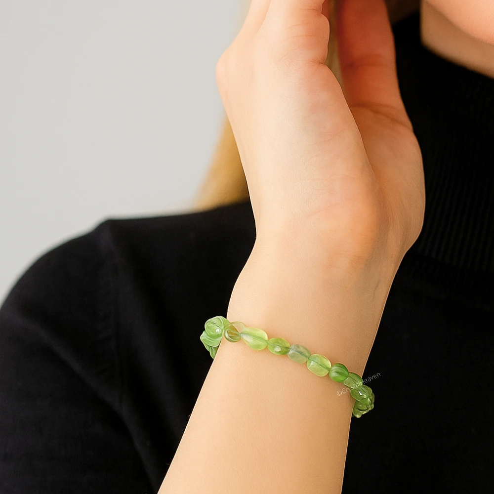 Prehnite Tumbled Bracelet (Elastic)