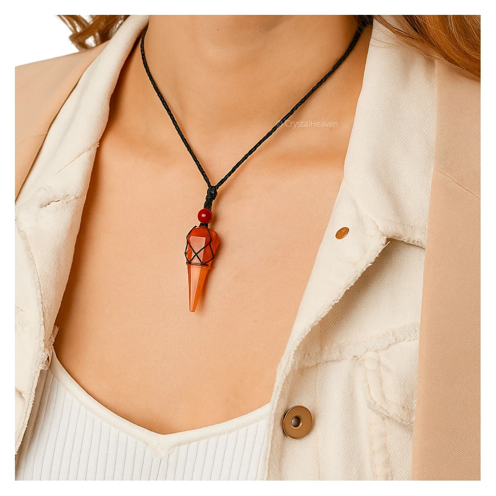 Carnelian Pendulum Pendant Necklace (Macrame)