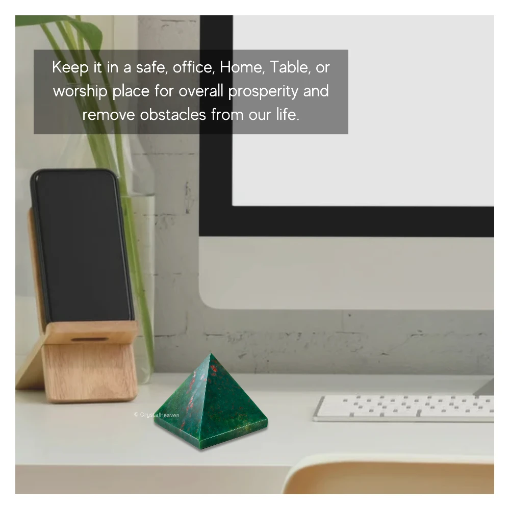 Bloodstone Pyramid (1.5 Inch)