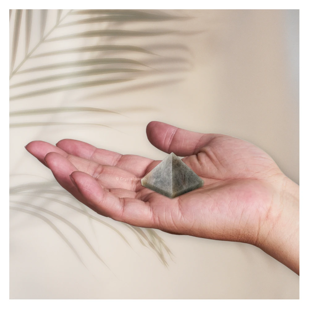 Chrysoberyl Cats Eye Pyramid (1 Inch)