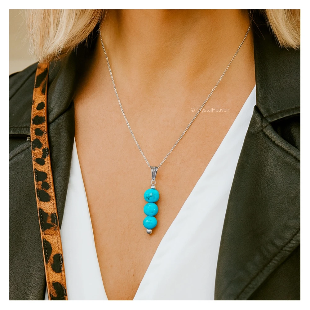 Magnesite Turquoise Crystal Bead Necklace (Silver)