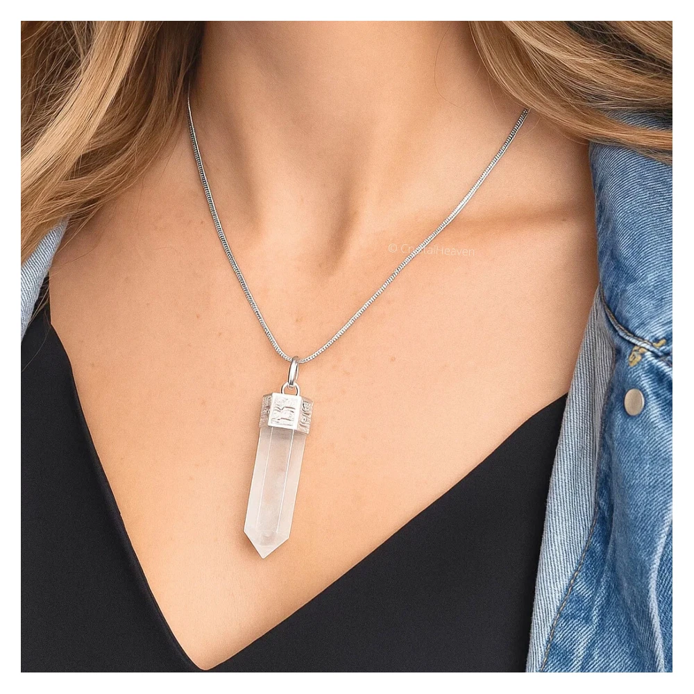 Clear Quartz Necklace - Pencil Point (Silver)