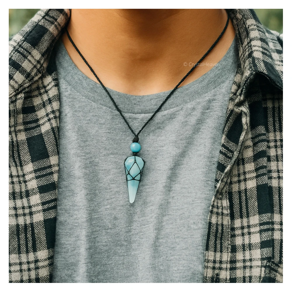 Aquamarine Pendulum Pendant Necklace (Macrame)