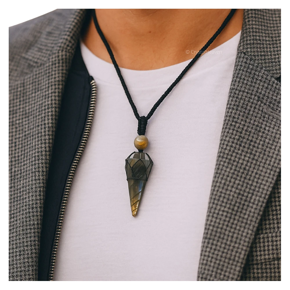 Labradorite Pendulum Pendant Necklace (Macrame)