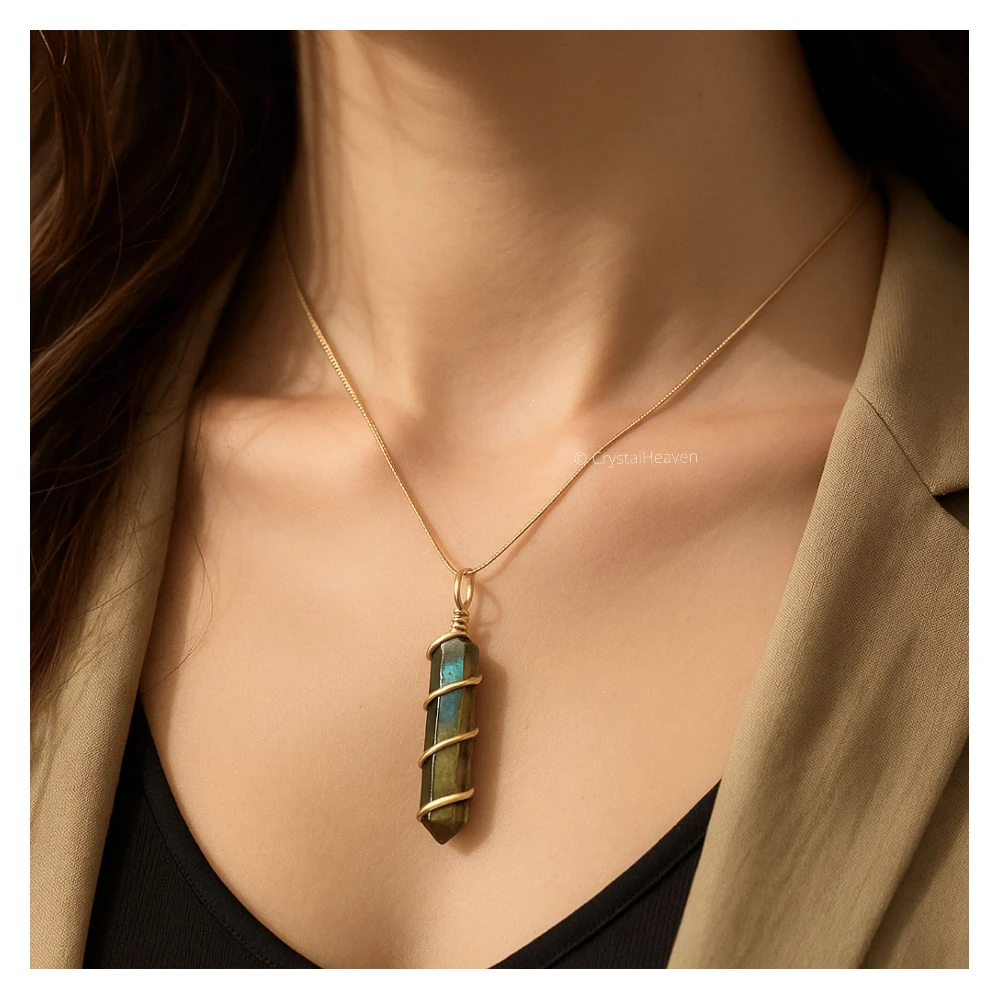 Labradorite Necklace - Spiral Pencil Point (Gold)