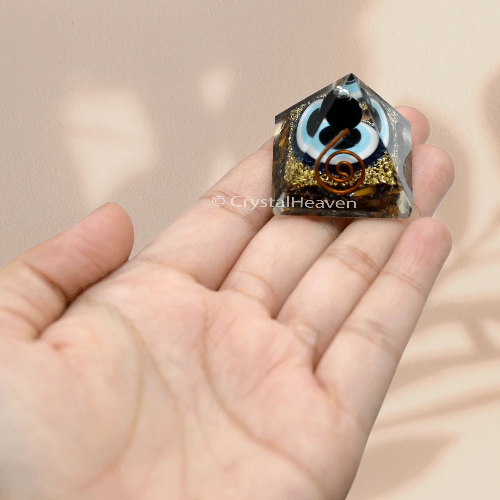 Ultimate Protection Orgone Pyramid - 30mm