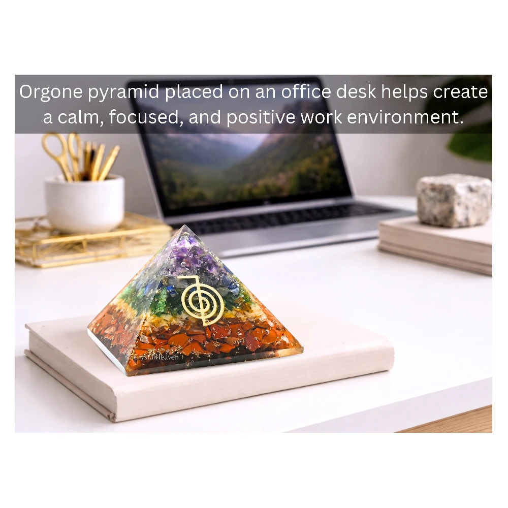 7 Chakra Orgone Pyramid (Reiki)