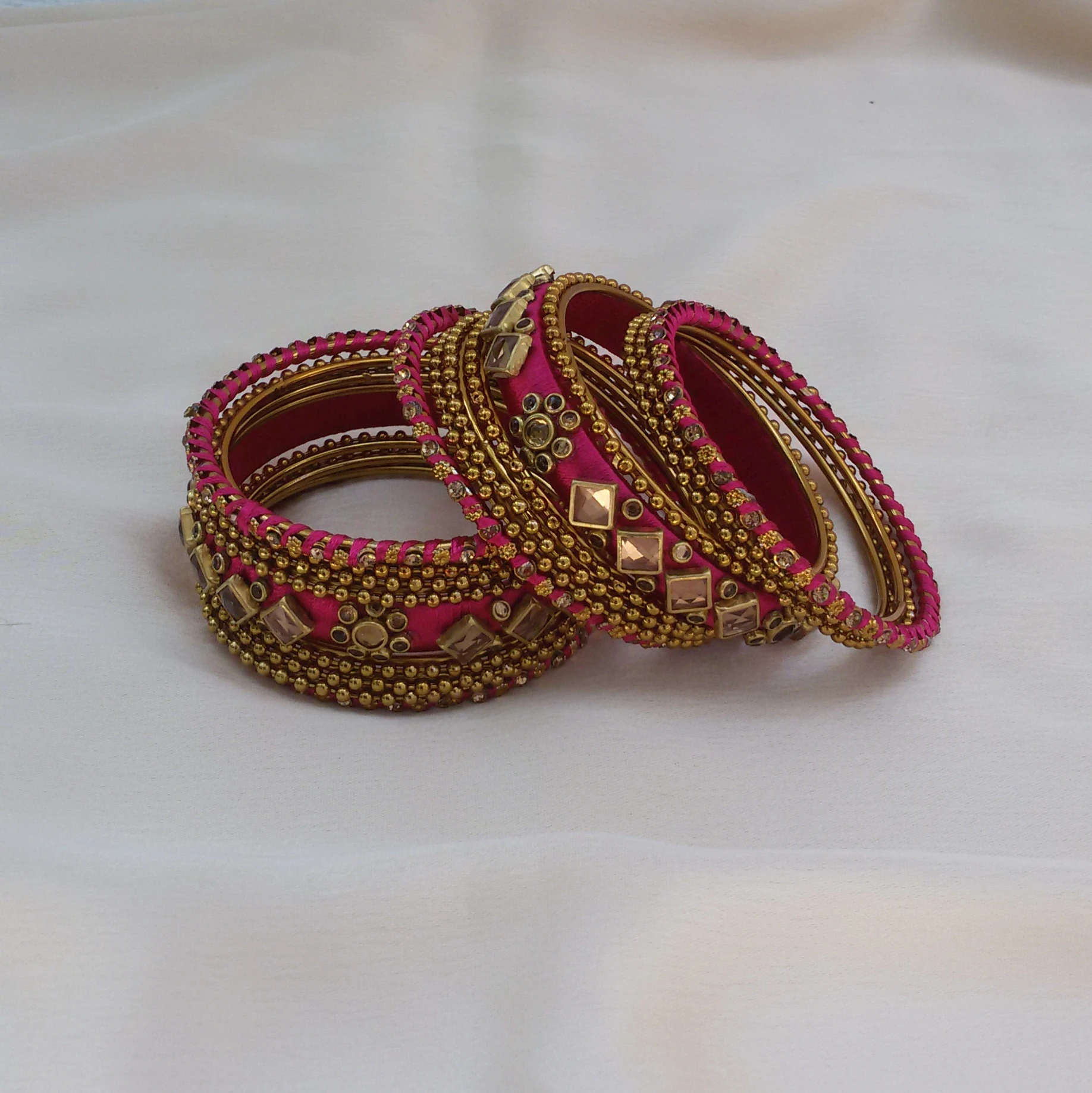 Pink gold kundan bangles (2.4)