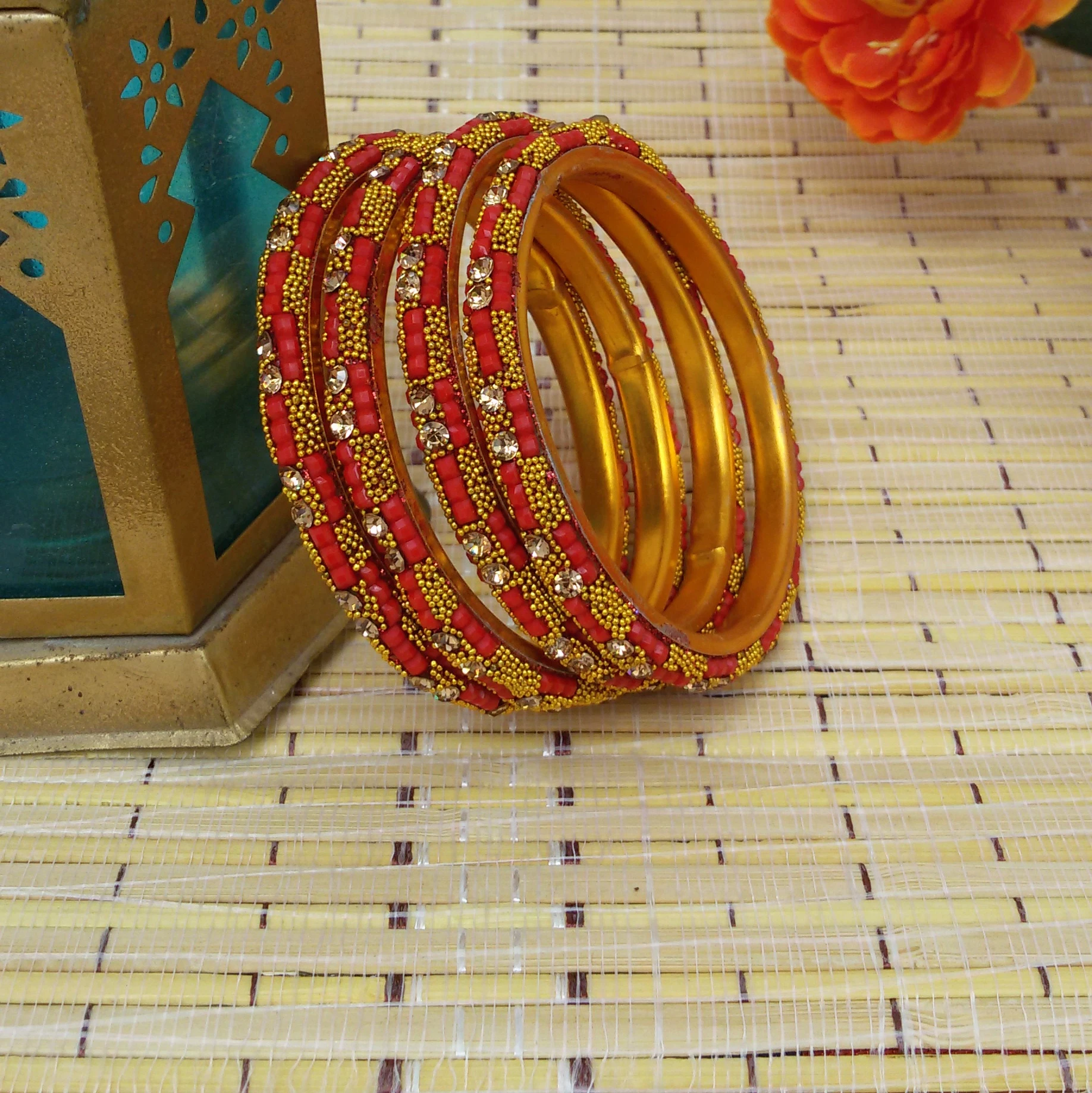 Fancy stone bangles (Red/2.6)