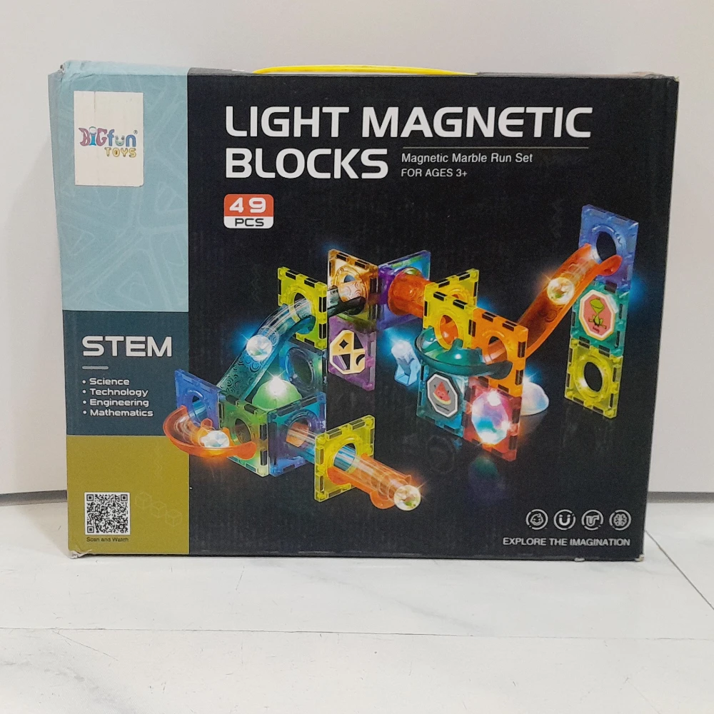 LIGHT MAGNETIC BLOCKS