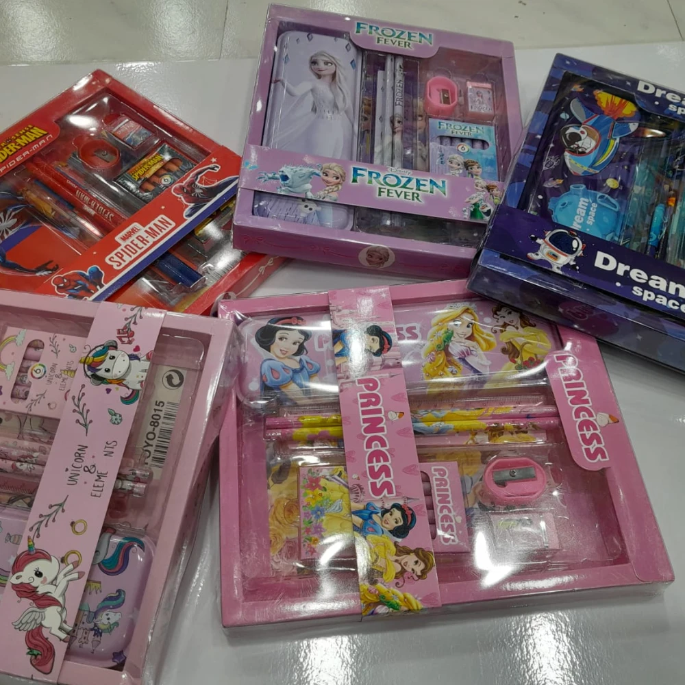 STATIONARY GIFT KIT