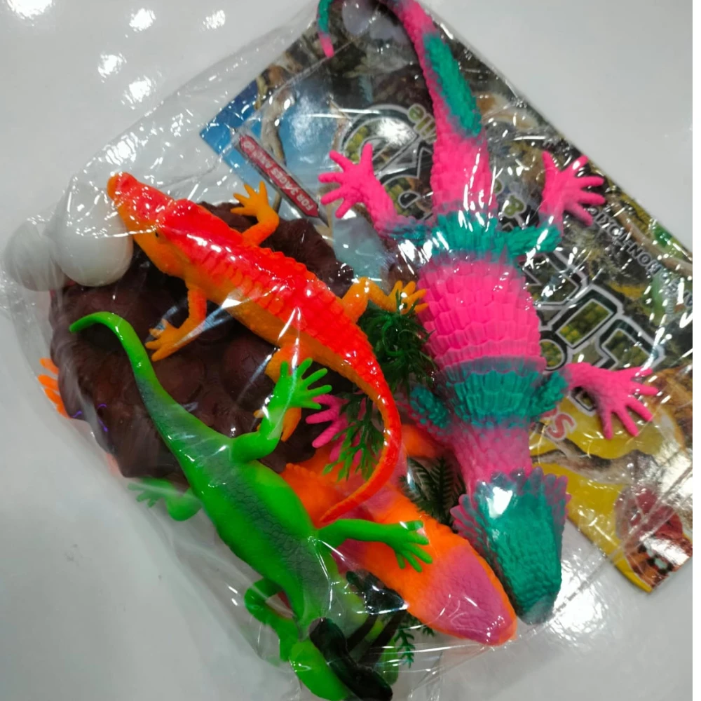 LIZARDS WORLD