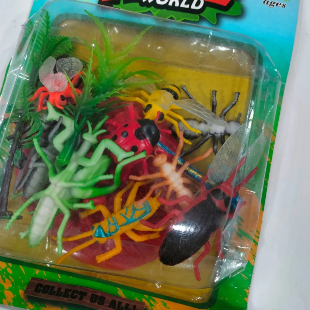 SMALL INSECT SET