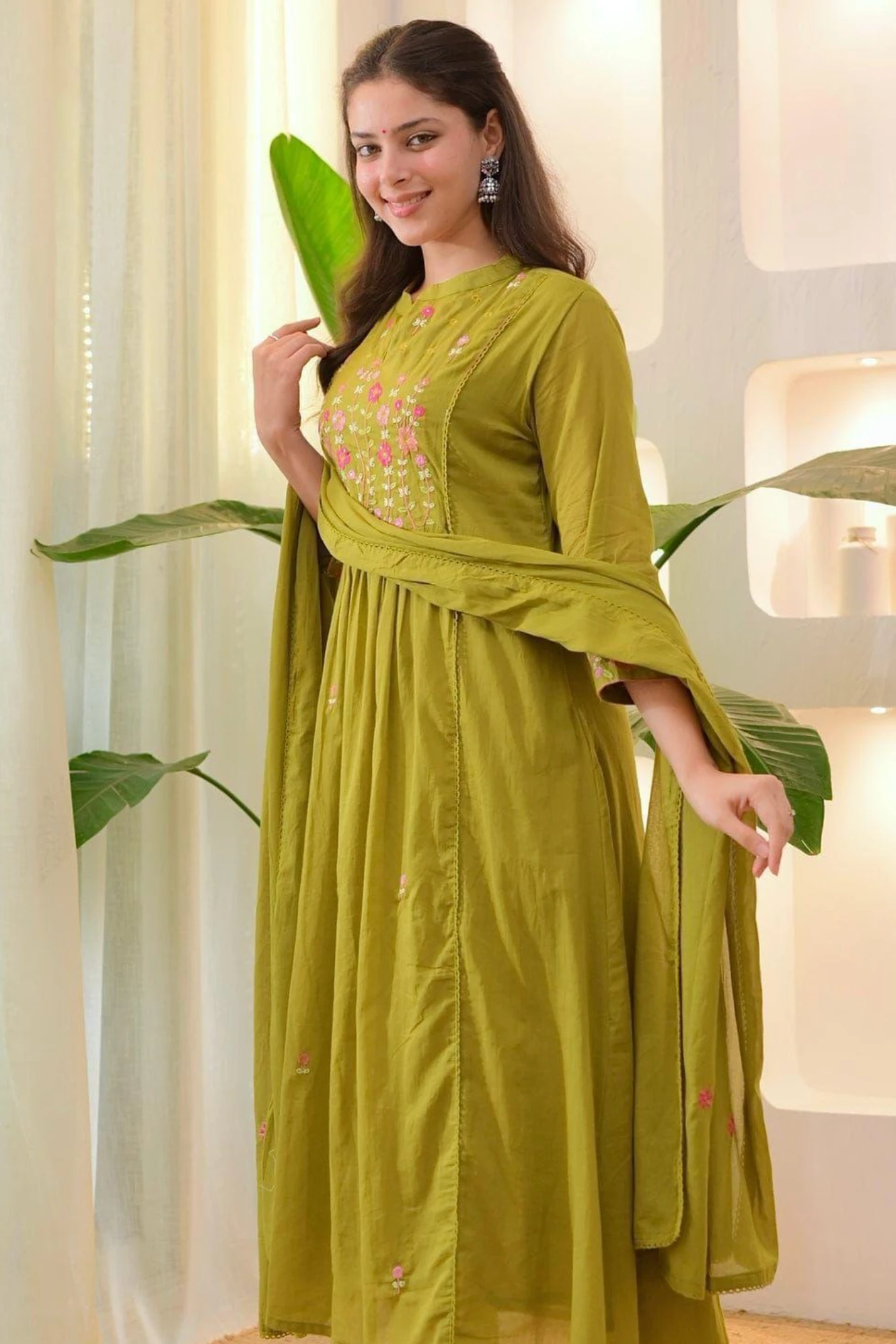 Olive Green Floral Embroidered Kurta Set with Dupatta (44)