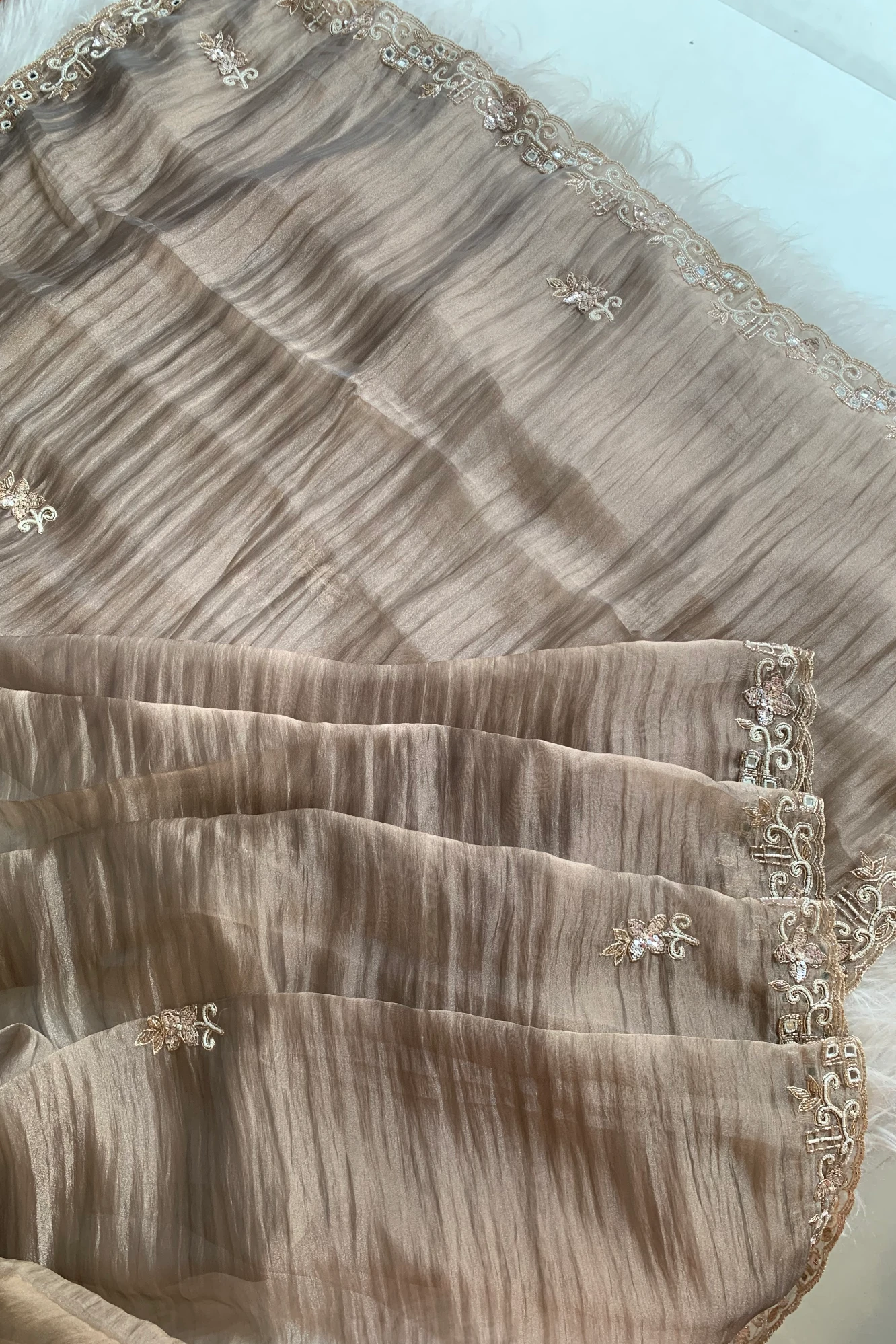 Beige Crush Saree 5850 07