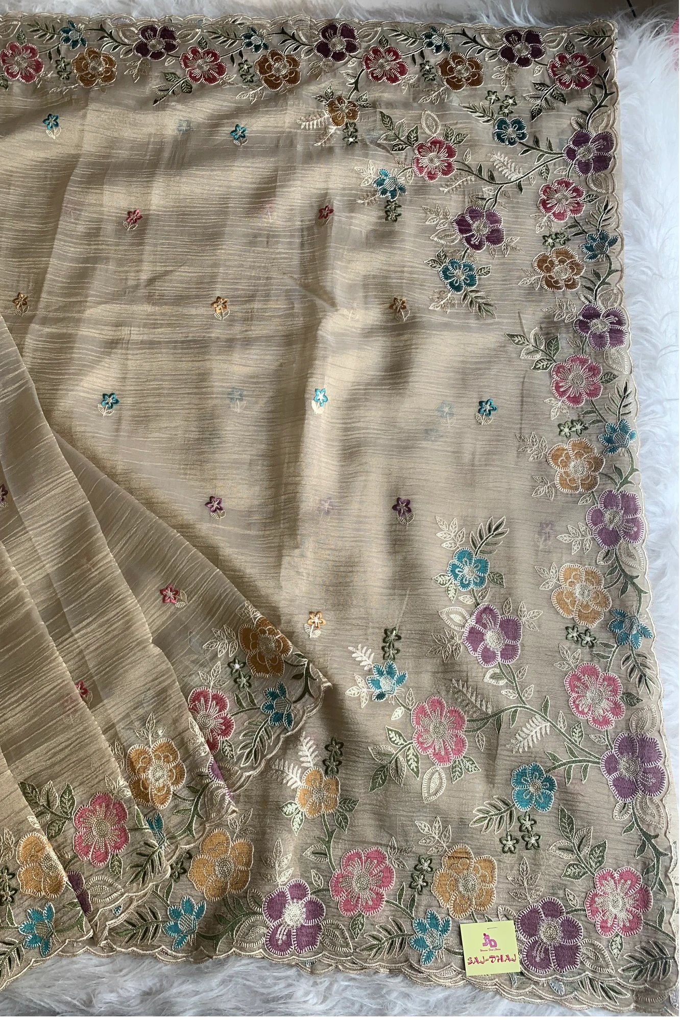 Cream Crush Tissue Organza Floral Saree 5773 04