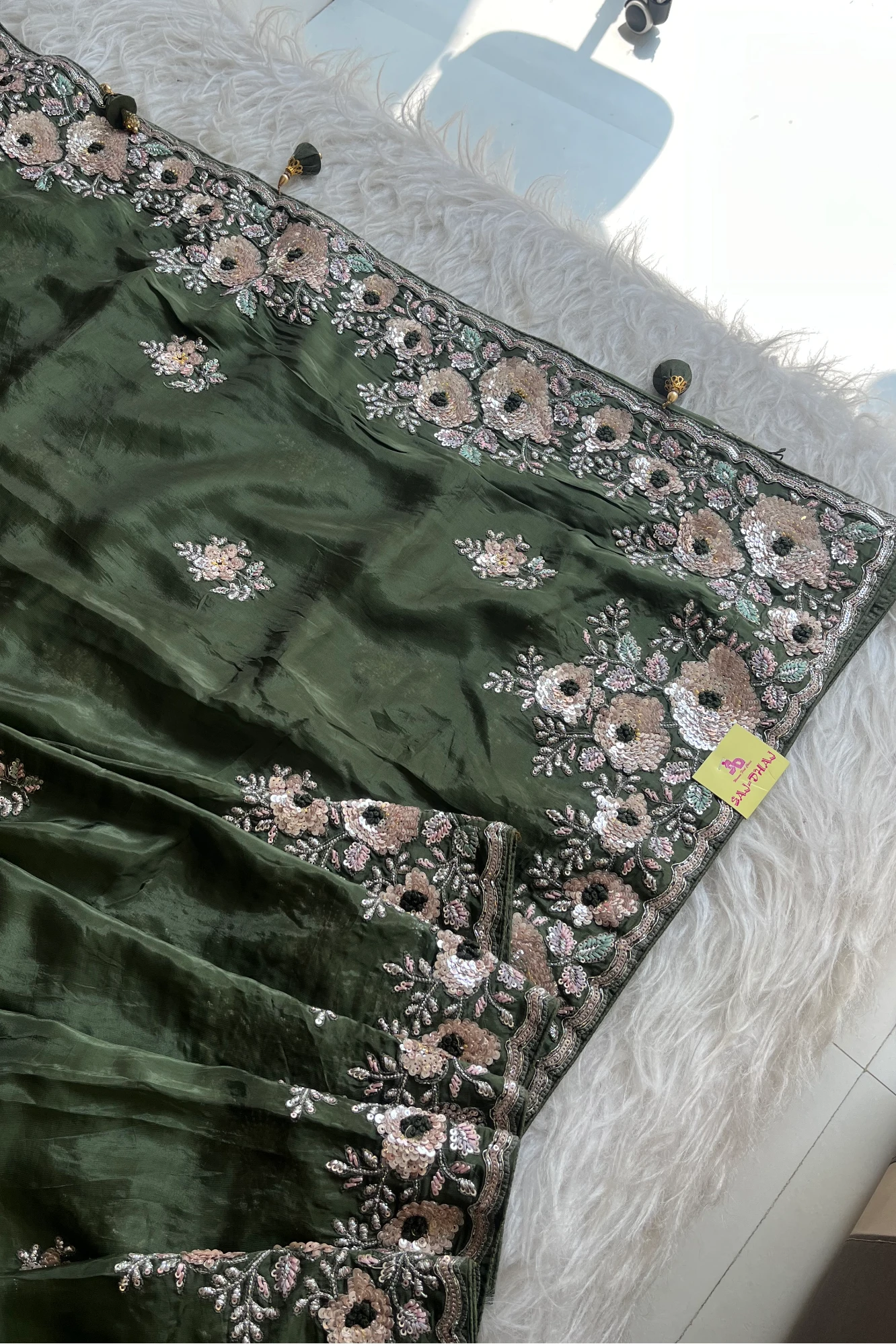 Bottle Green Crepe Silk Saree 5662 01