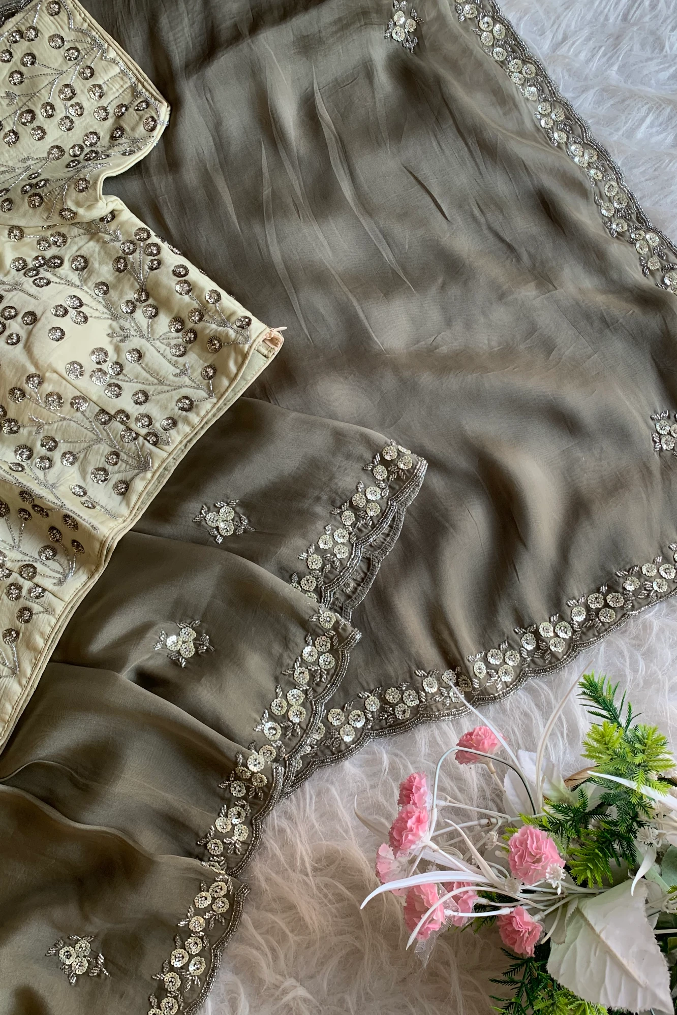 Olive Green Embellished Habutai Silk Saree 4721 01
