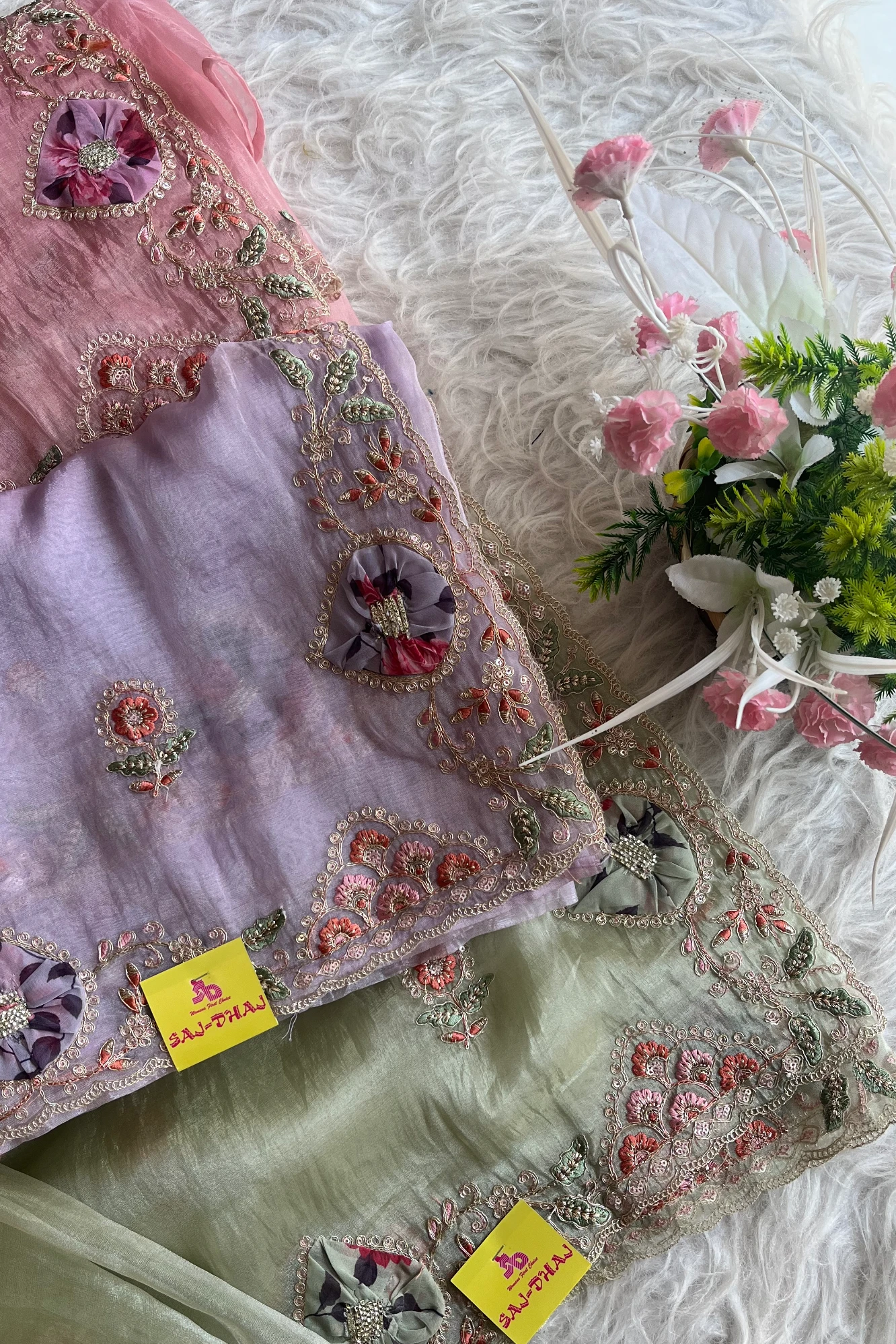 Mint Green Tissue Organza Saree with Dori & Appliqué Work 5727 09