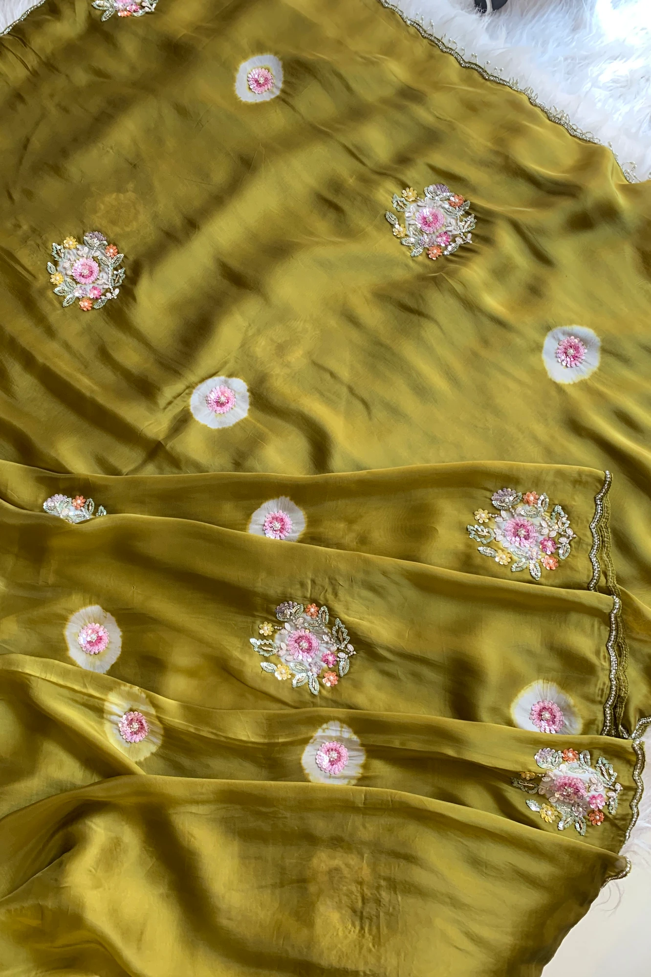 Olive Green Tie-Dye Habutai Silk Saree 5650 02
