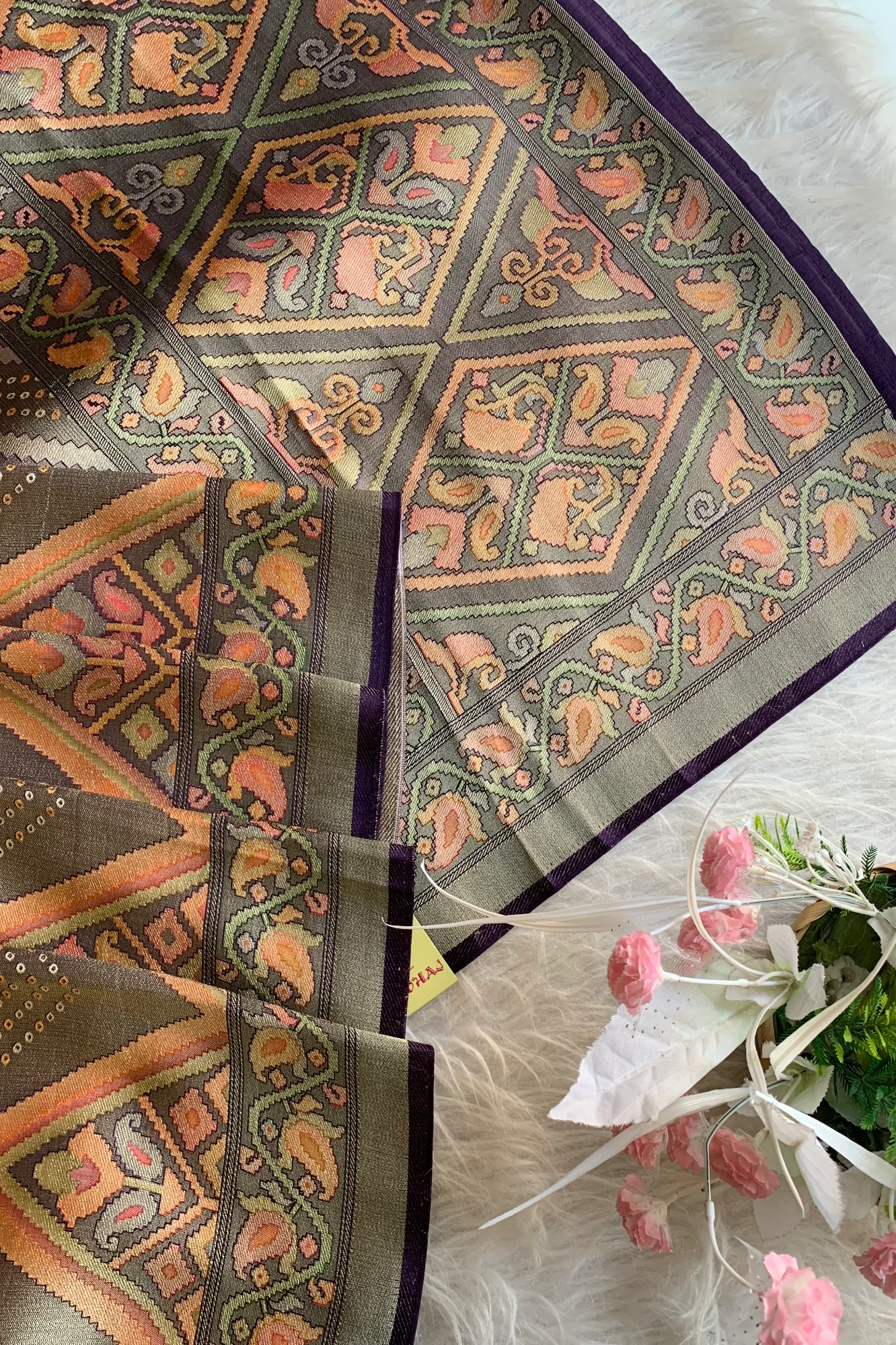 Beige Kanchi Banarasi Designer Saree 5563 05