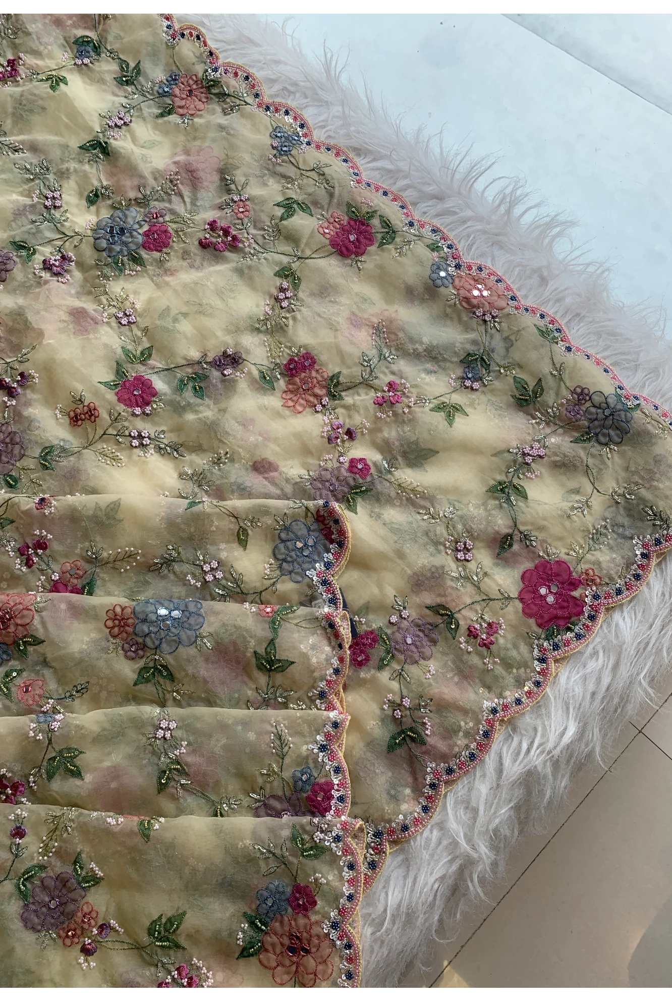 Light Yellow Organza Saree 5817 02