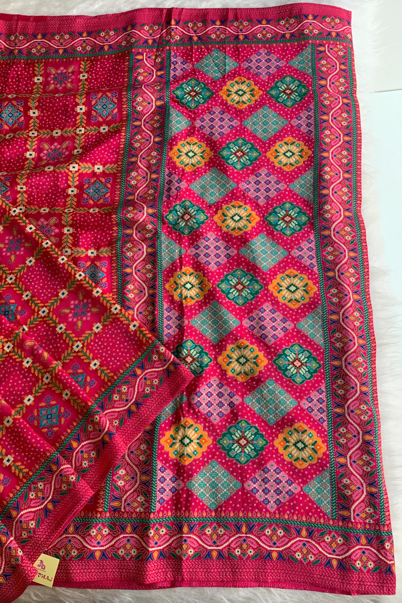 Red Patola Design Banarasi Saree 5776 04