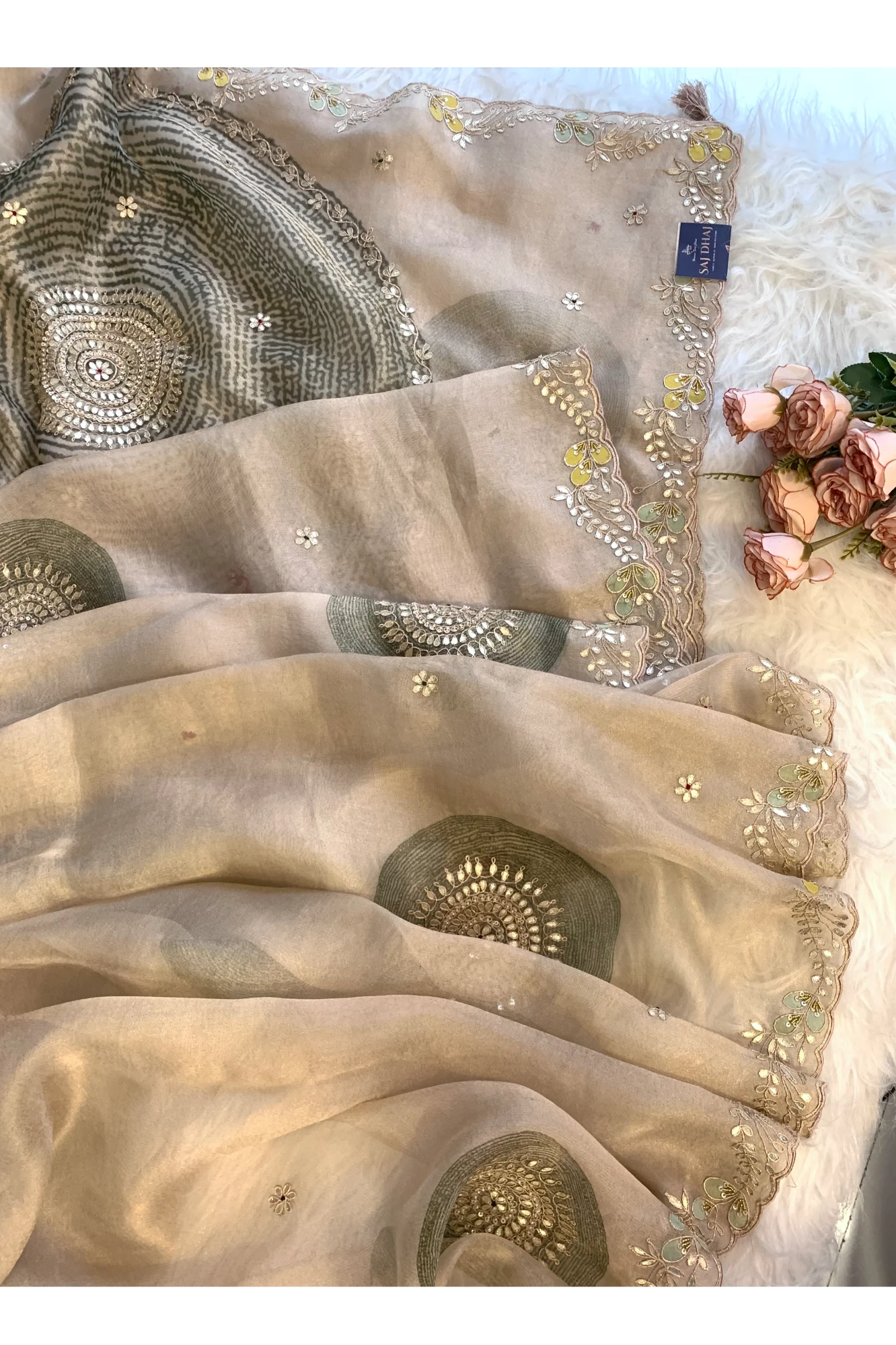 Gota Patti Organza Saree with Tie Dye Effect (beige+Green) 5838 01