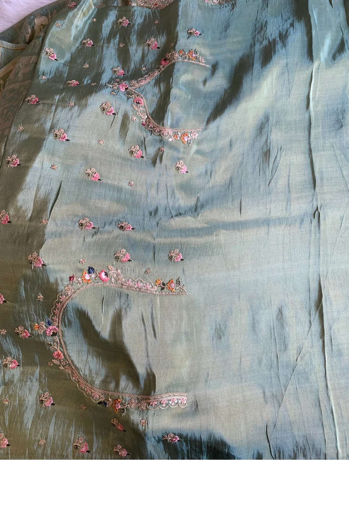 Green Banarasi Silk Saree 5777 09