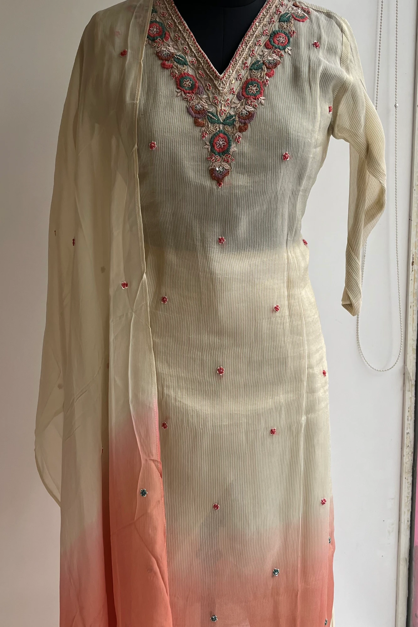Off-White Tissue Silk Kurti with Zardosi & Dori Work – Shaded Dupatta & Pants Set 5158 02