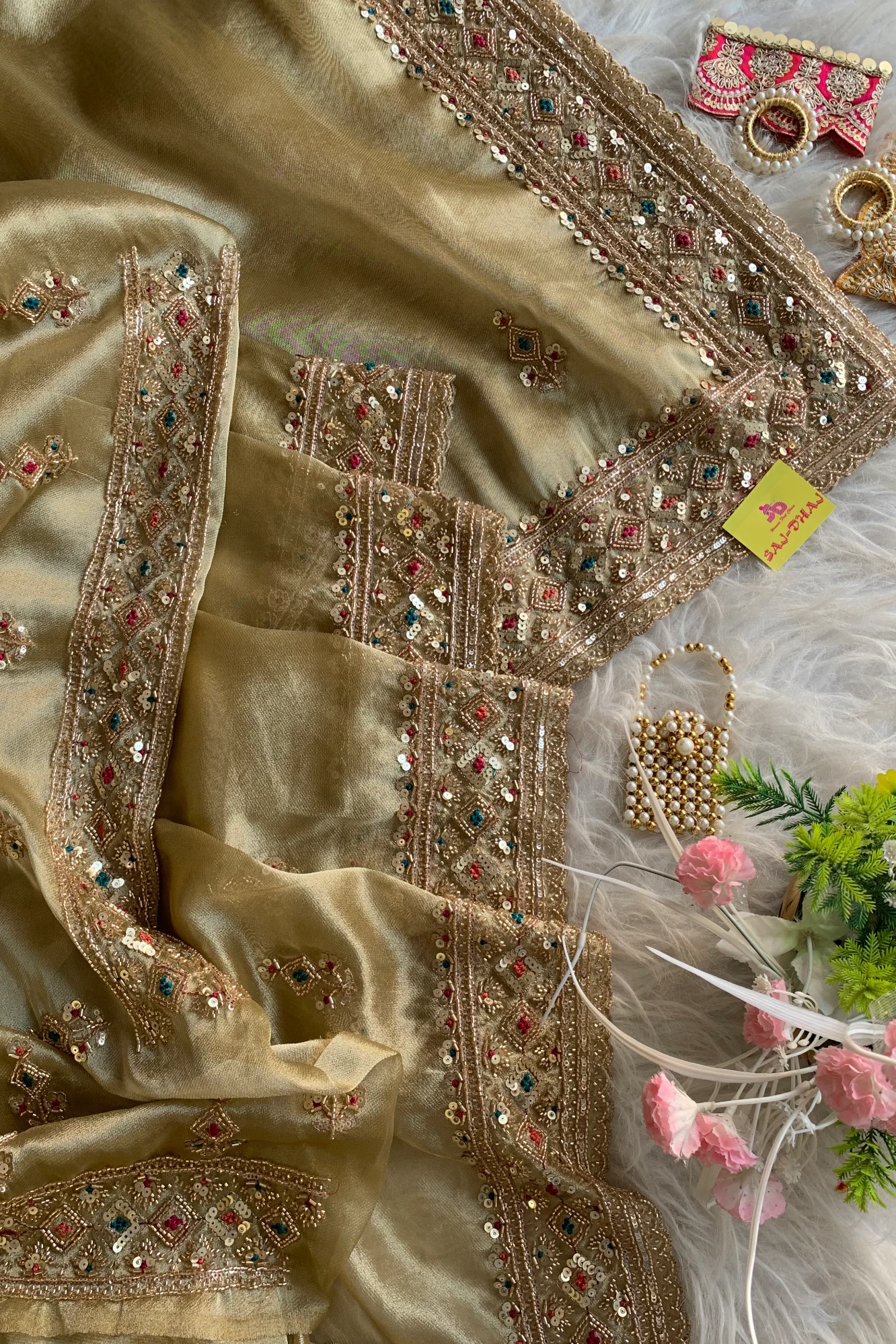 Beige Tissue Saree 5748 02