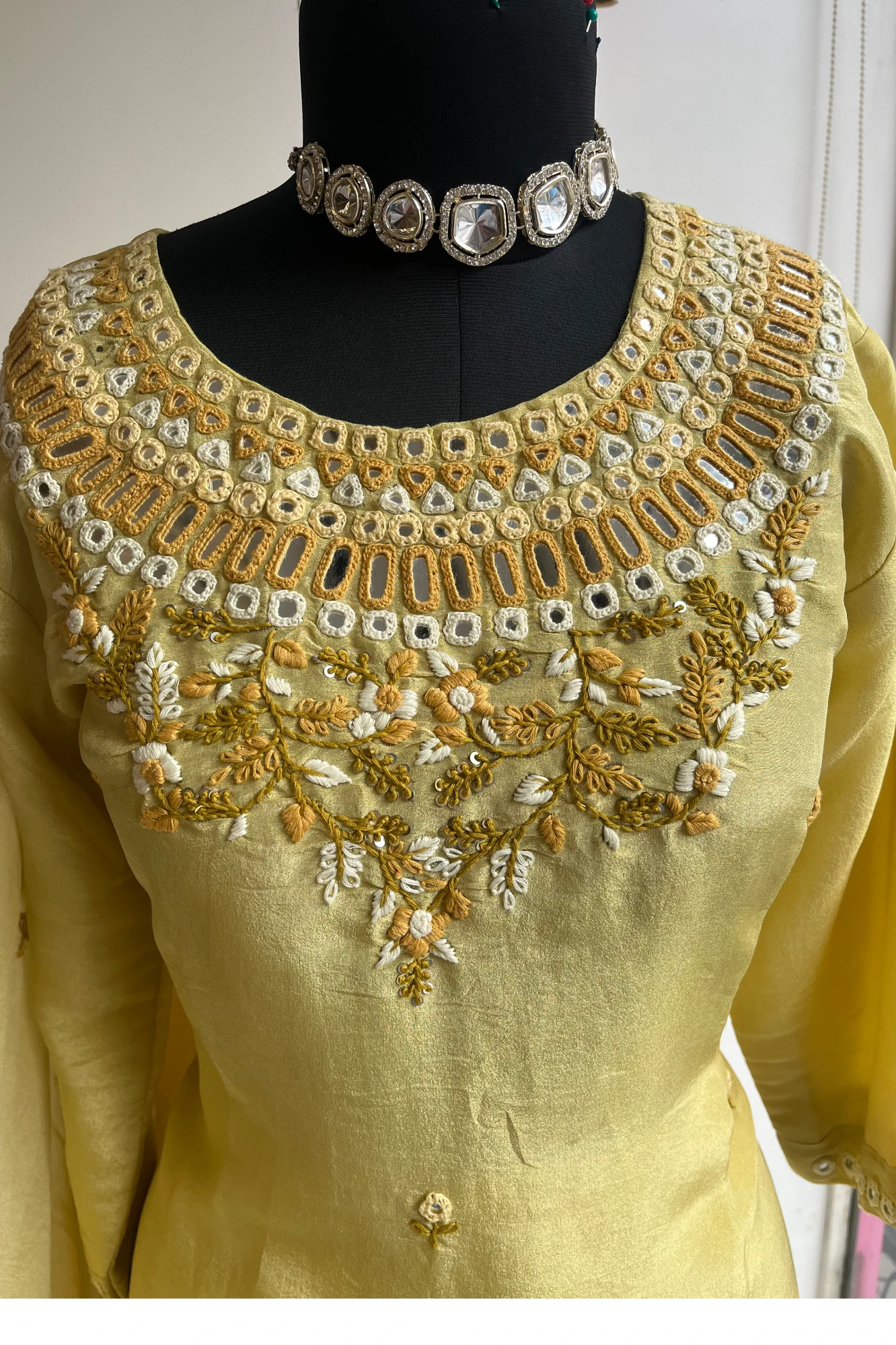 Lemon Yellow Tissue Kurti with Mirror & Thread Work – Set with Pants & Dupatta 5147 05 (40)