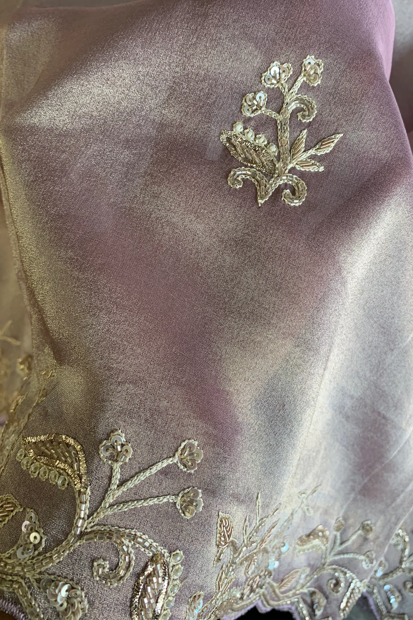 Light Lilac Embellished Tissue Saree 5640 08