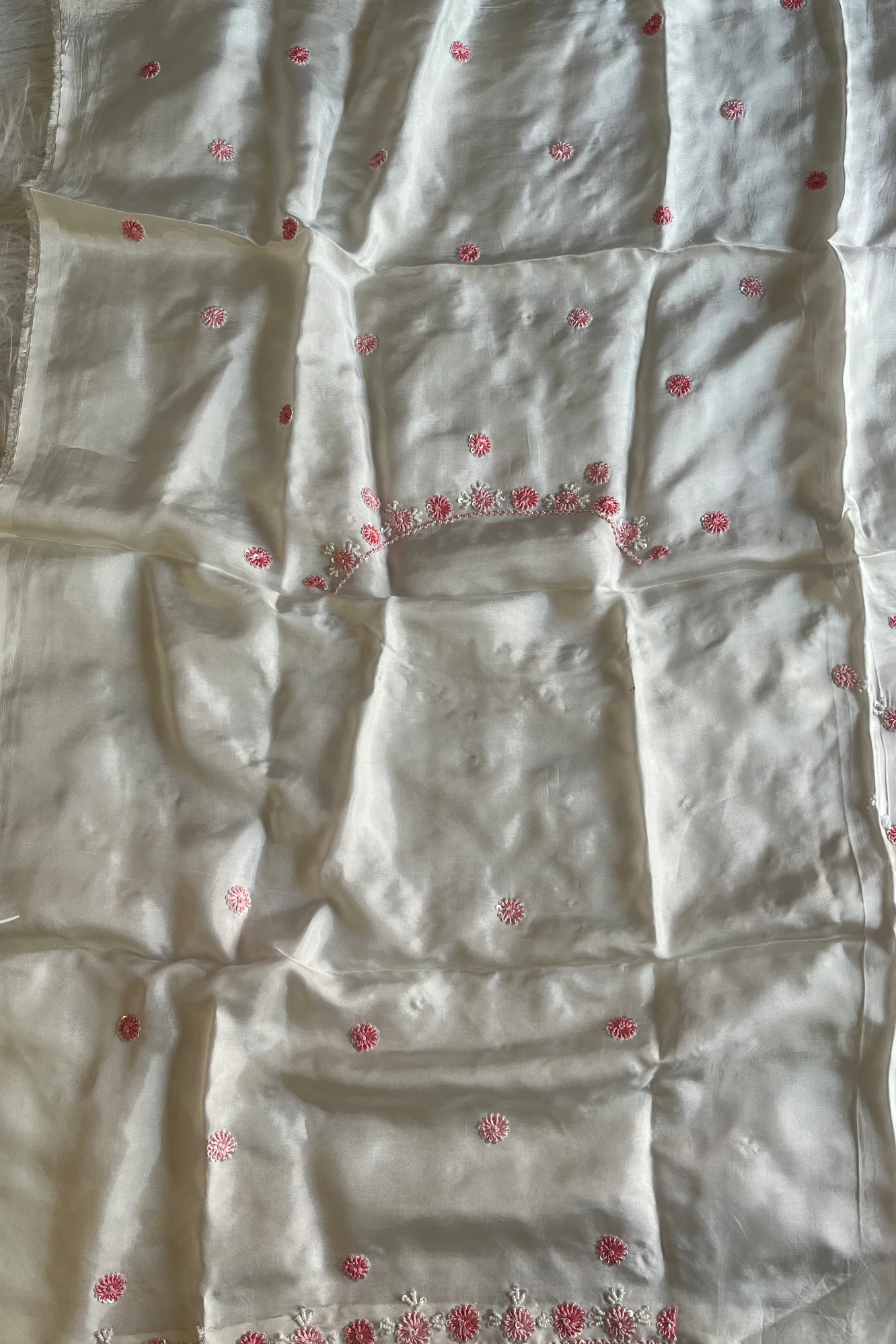 Habutai Silk Saree with Pearls 5385 04