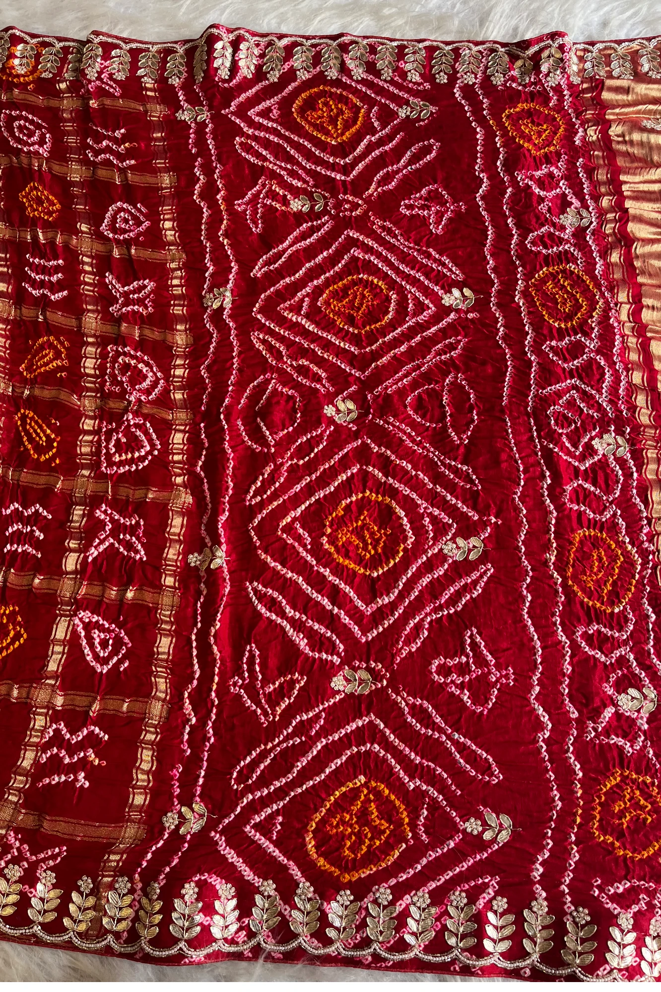 Exquisite Gajji Silk Gharchola Saree with Gotapatti, Pearls, Cutdana  Embroidered Border 5438 04 (Red)