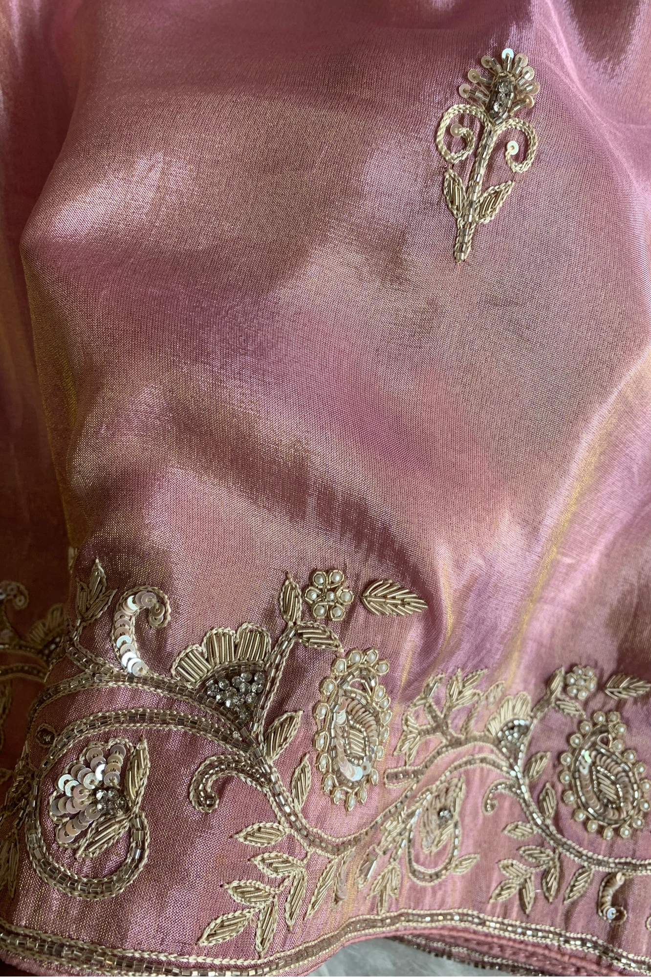 Onion Pink Embellished Tissue Saree 5792 02