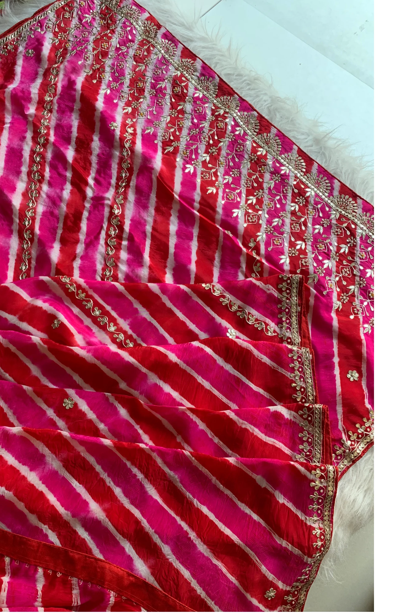 Pink & Red Leheriya Pallu Jaal Saree 5837 02