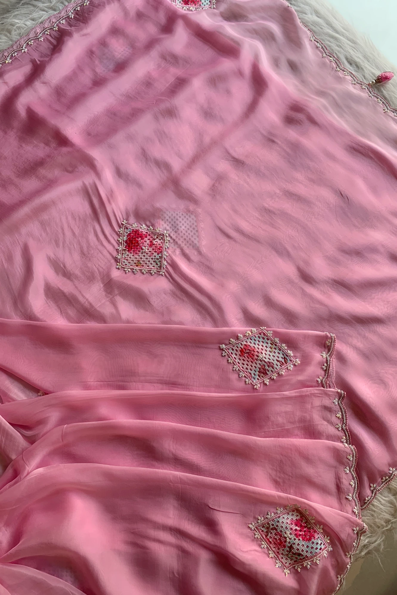 Baby Pink Crochet Designed Habutai Silk Saree 5367 01