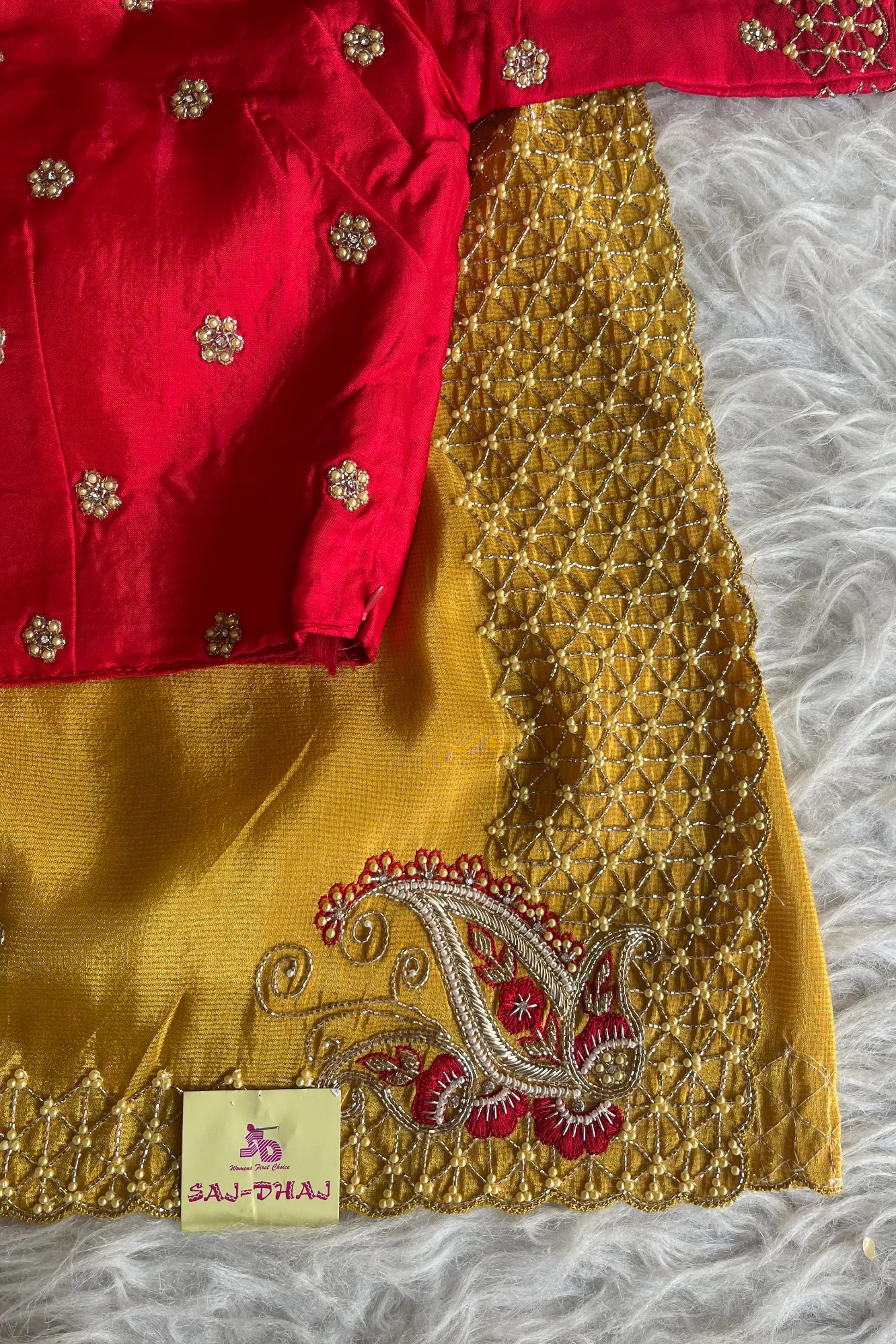 Mustard Saree with Embroidered Border 5142 06