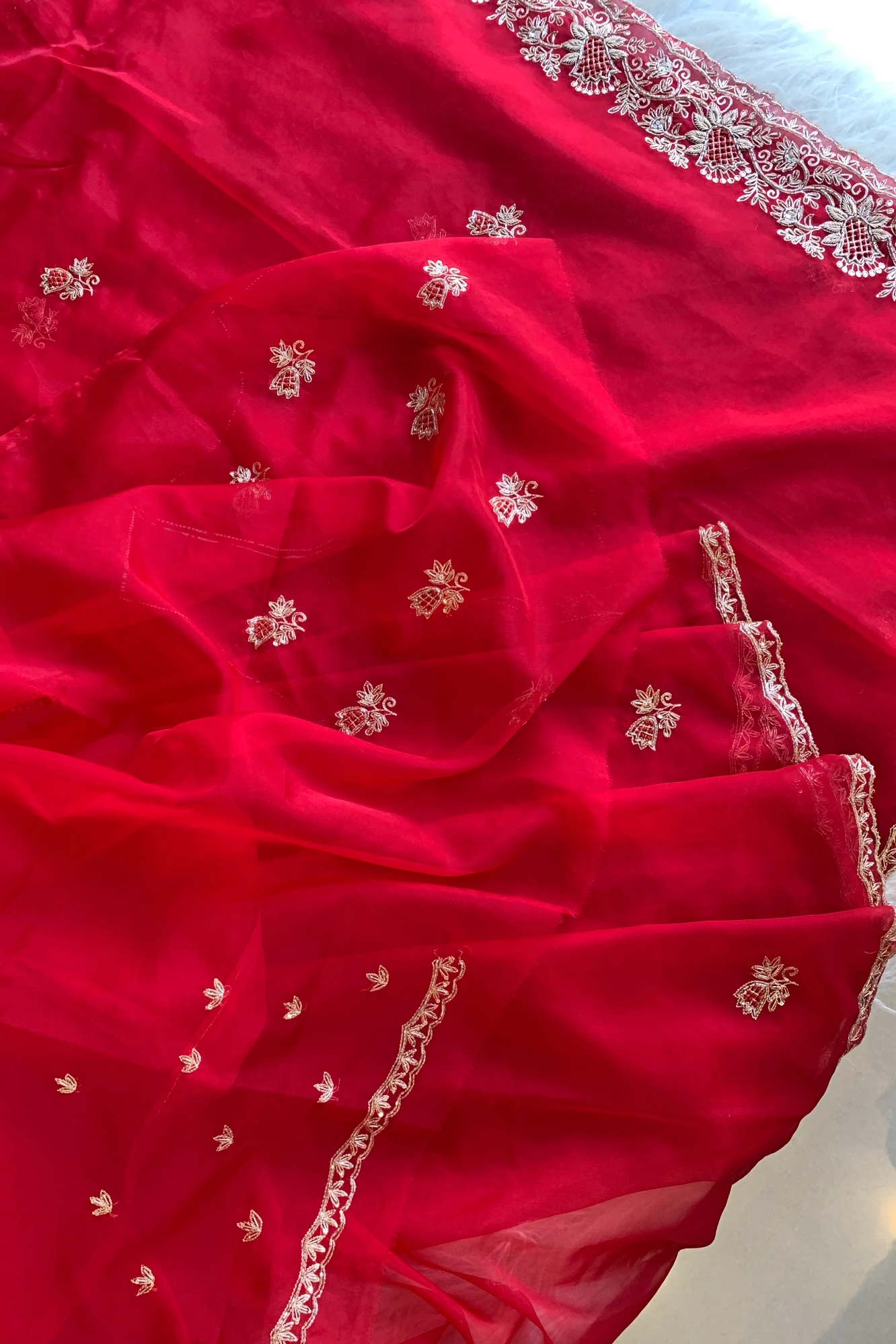 Red Soft Organza Saree 5850 02