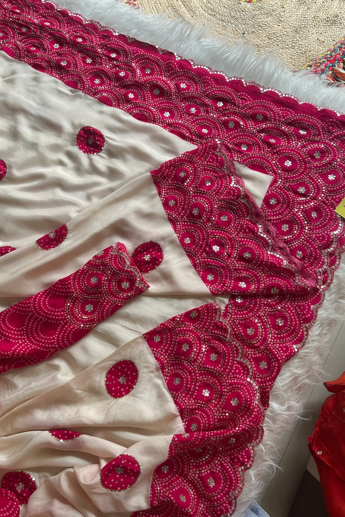 Ivory Bandhej Border Saree 5700 04