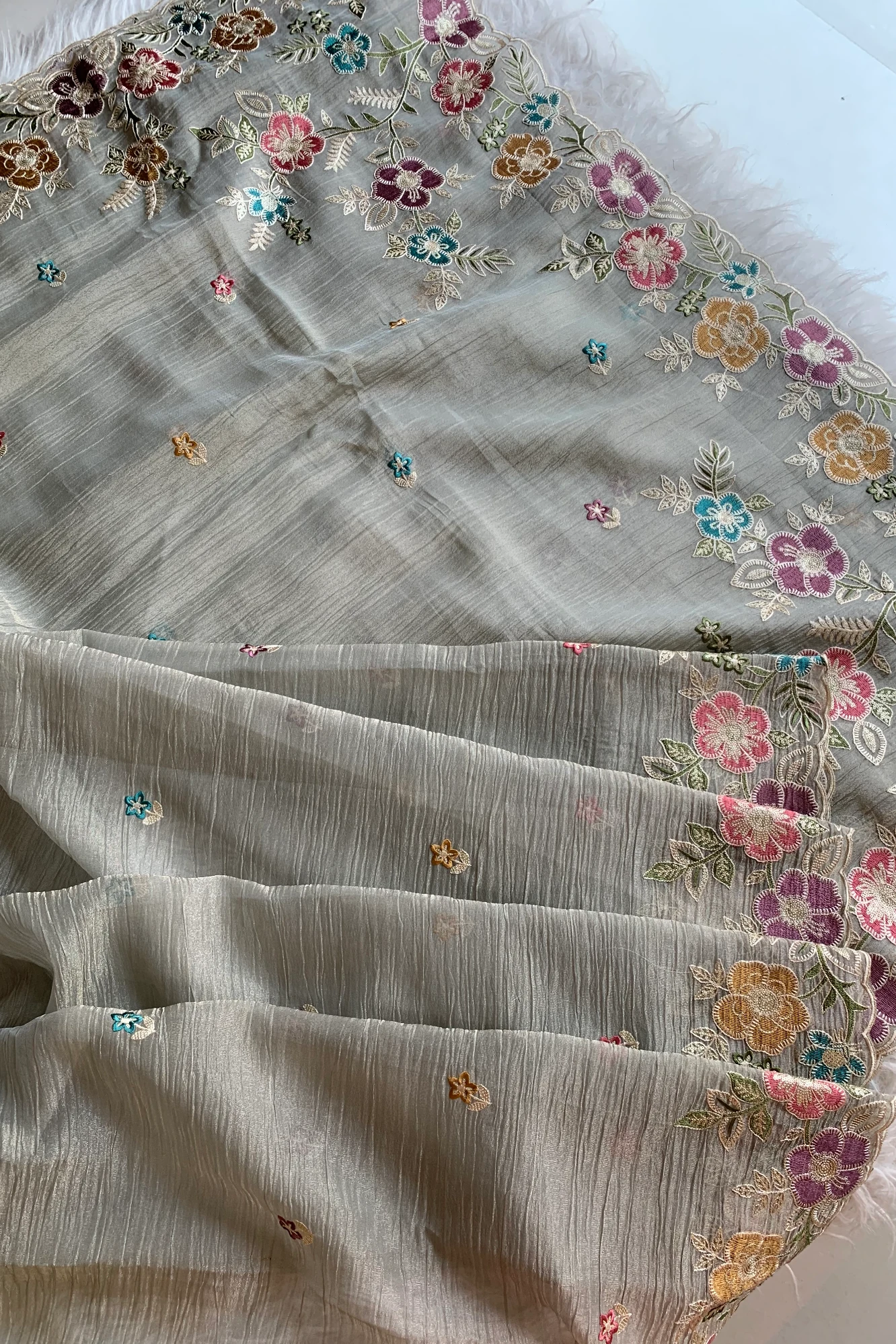 Ash Crush Tissue Organza Floral Saree 5773 04