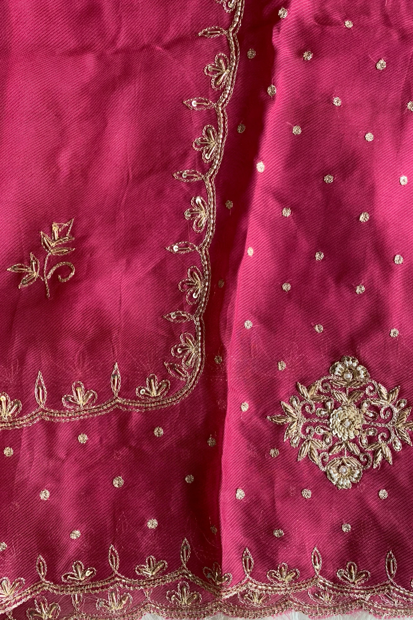 Onion Pink Embellished Lilly Silk Saree 5848 02