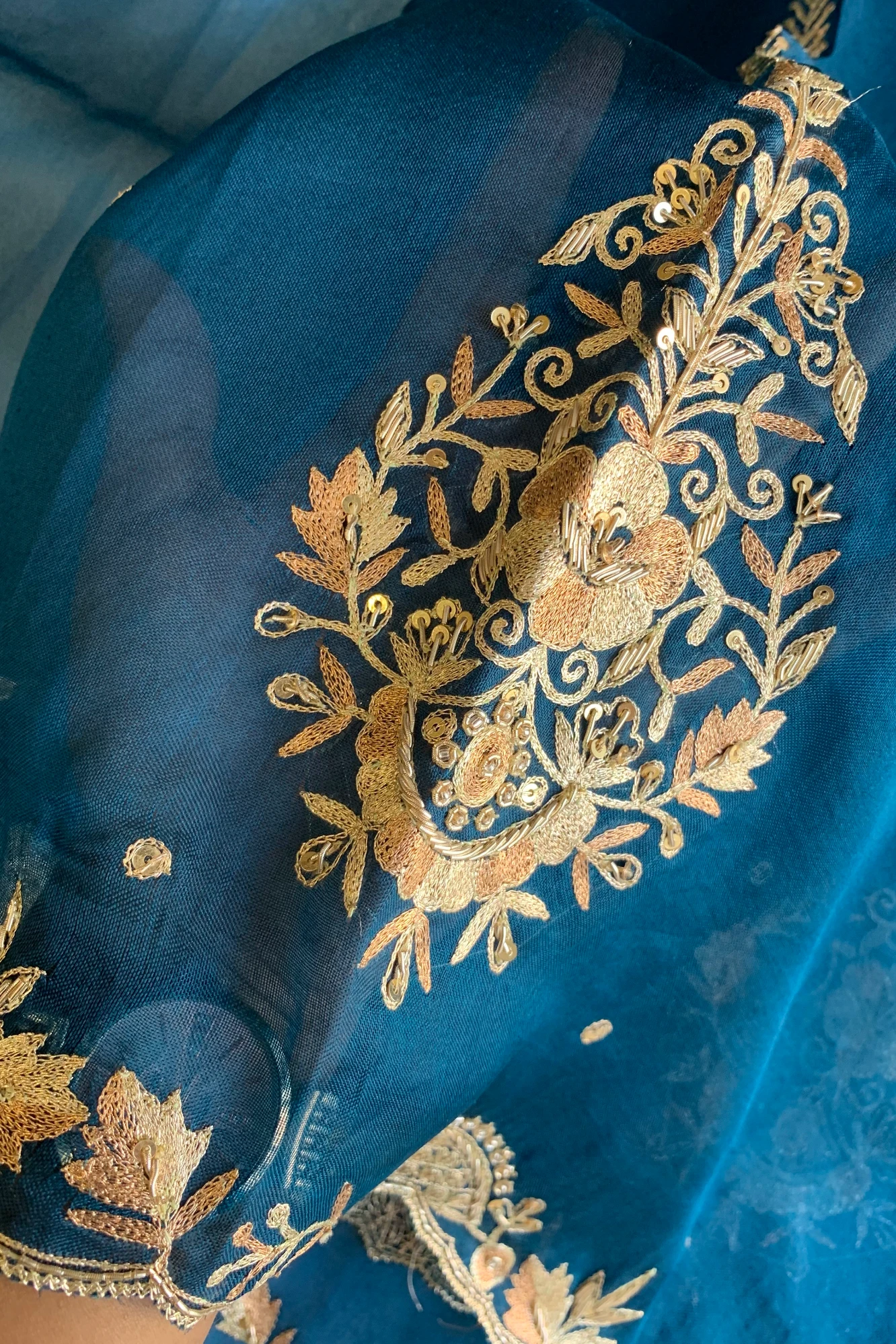 Peacock Blue Aari Pure Organza Saree 5850 10
