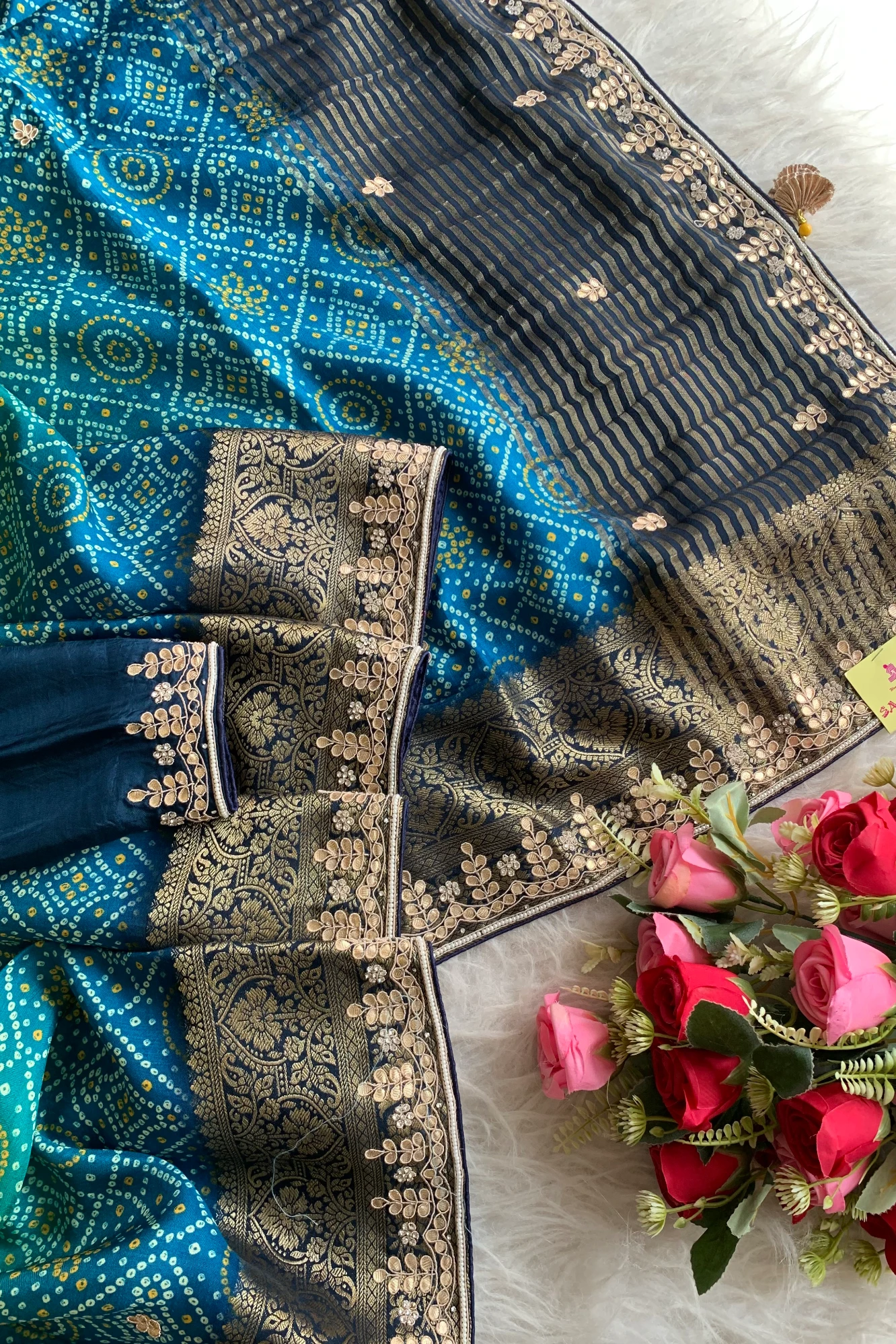 Peacock Shade Bandhej Russian Silk Saree 5364 09