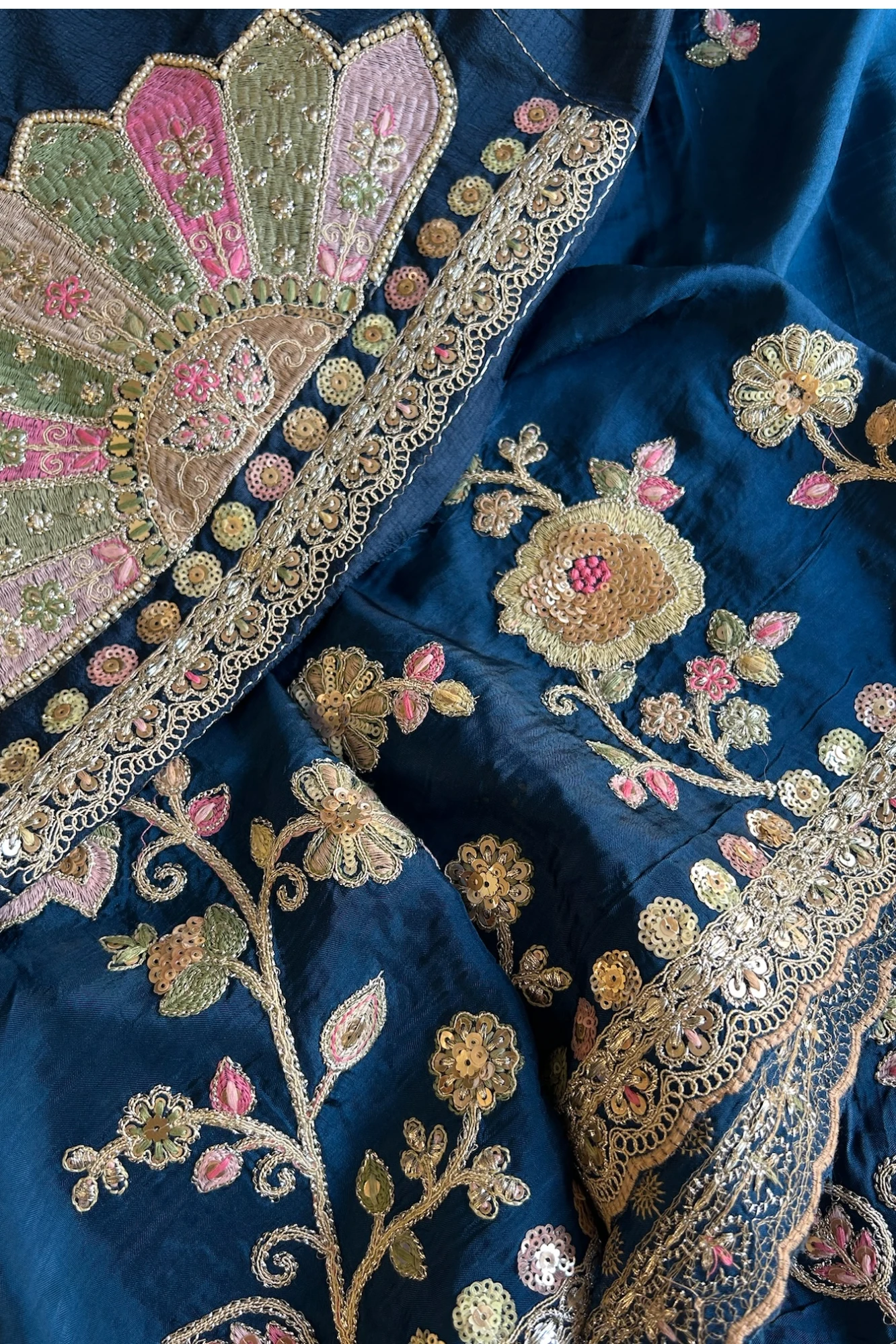 Peacock Blue Saree with Multicolour Embroidery 5786 01