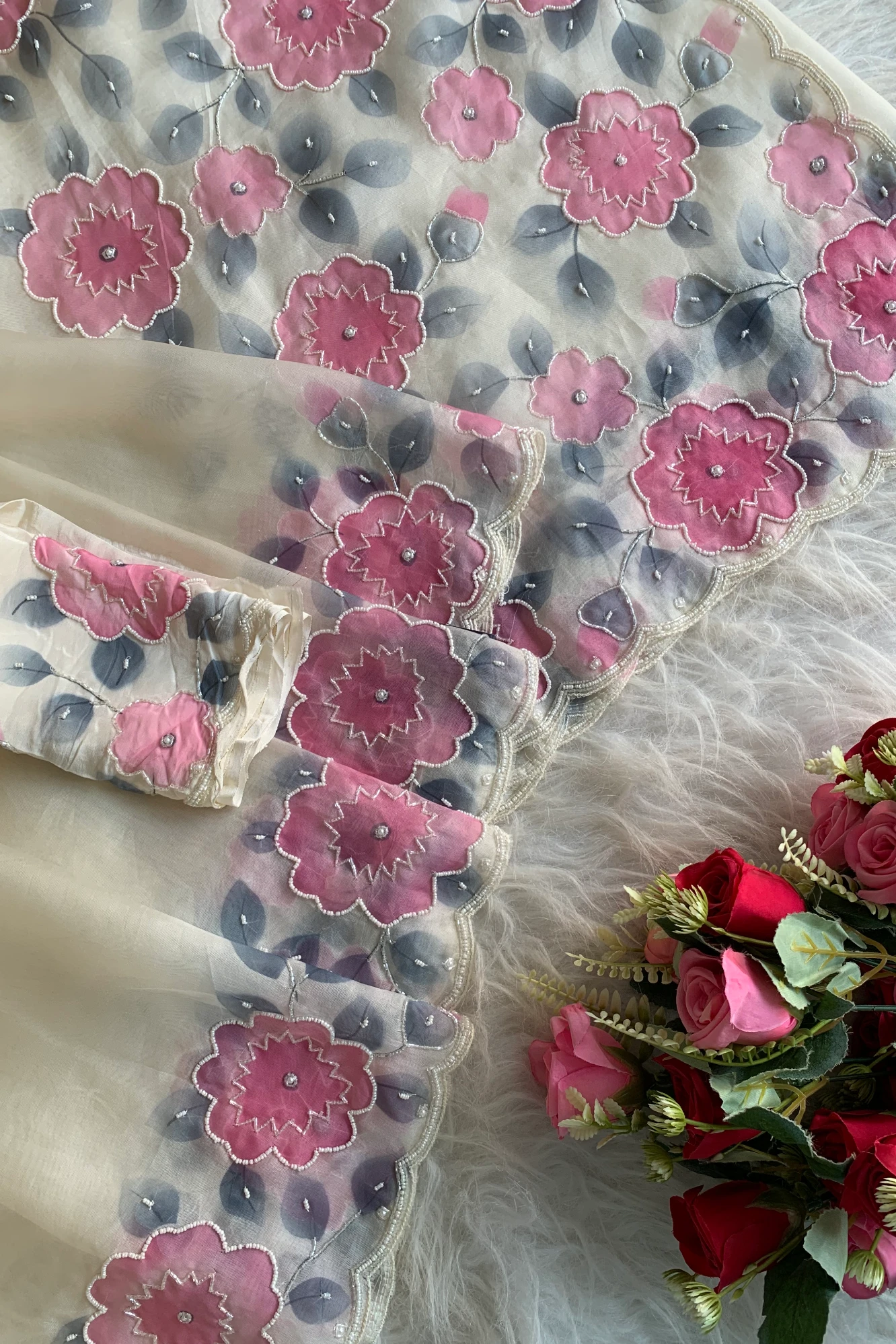Off White Applique Pure Organza Saree 5844 04